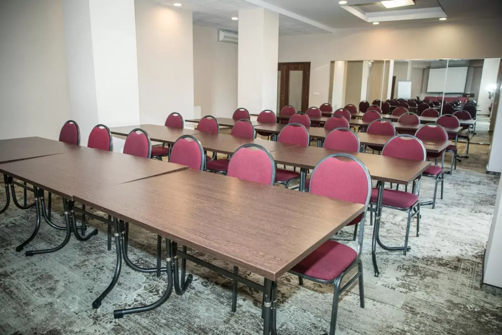 Business facilities in Hotel Megalos