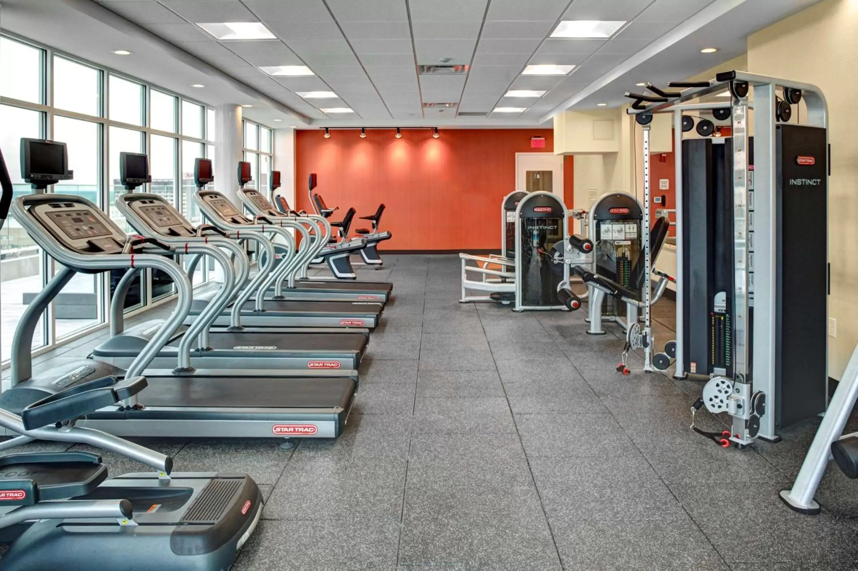 Fitness centre/facilities in Homewood Suites by Hilton Richmond-Downtown Fitness centre/facilities in Homewood Suites by Hilton Richmond-Downtown