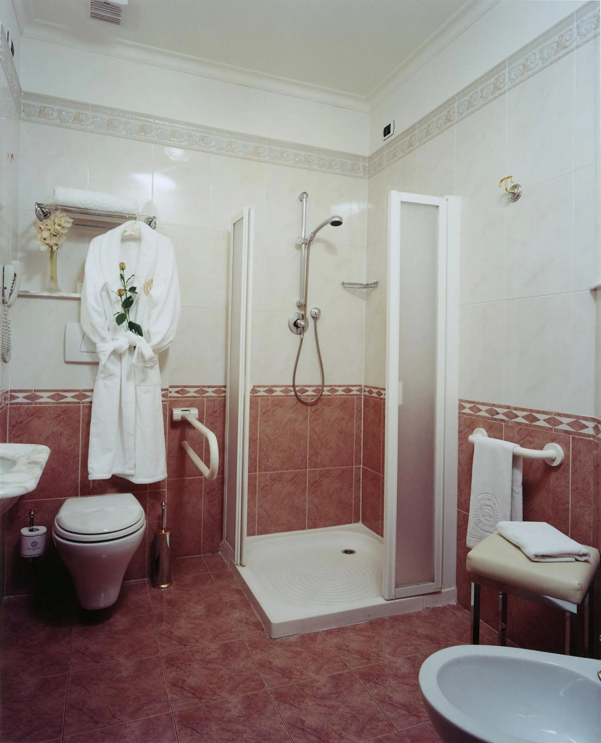 Bathroom in Hotel dei Consoli Vaticano