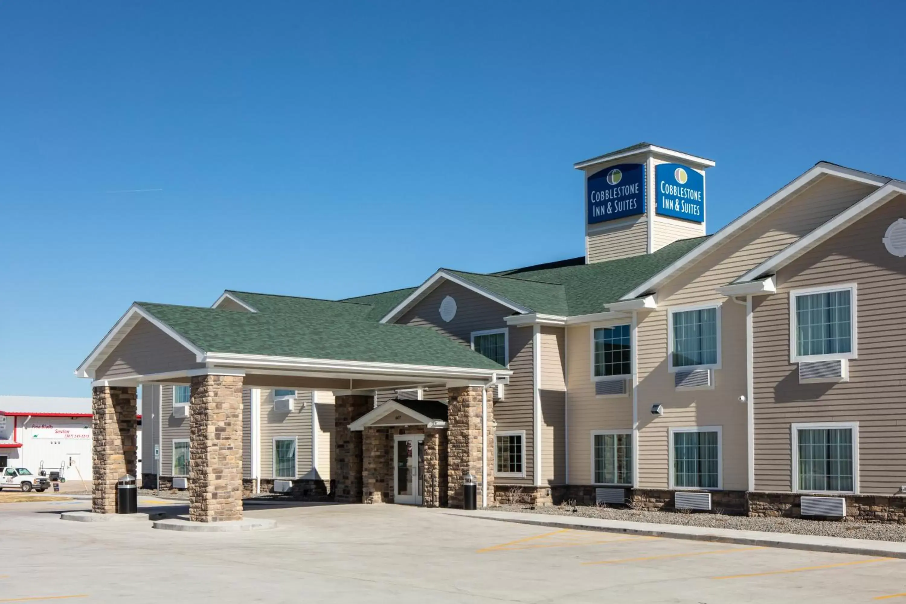 Facade/entrance in Cobblestone Inn & Suites - Pine Bluffs Facade/entrance in Cobblestone Inn & Suites - Pine Bluffs