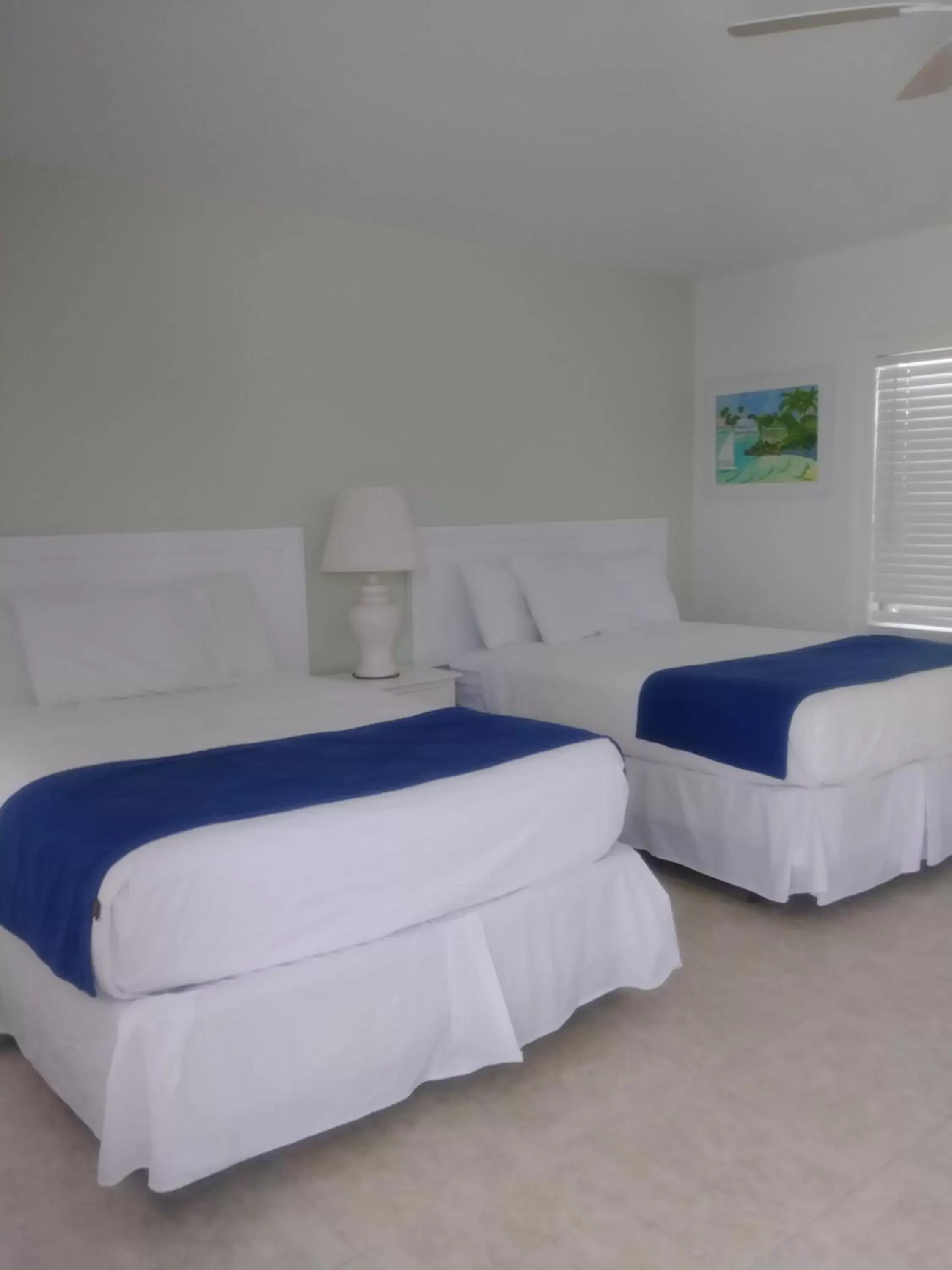 Bed in Kingsail Resort