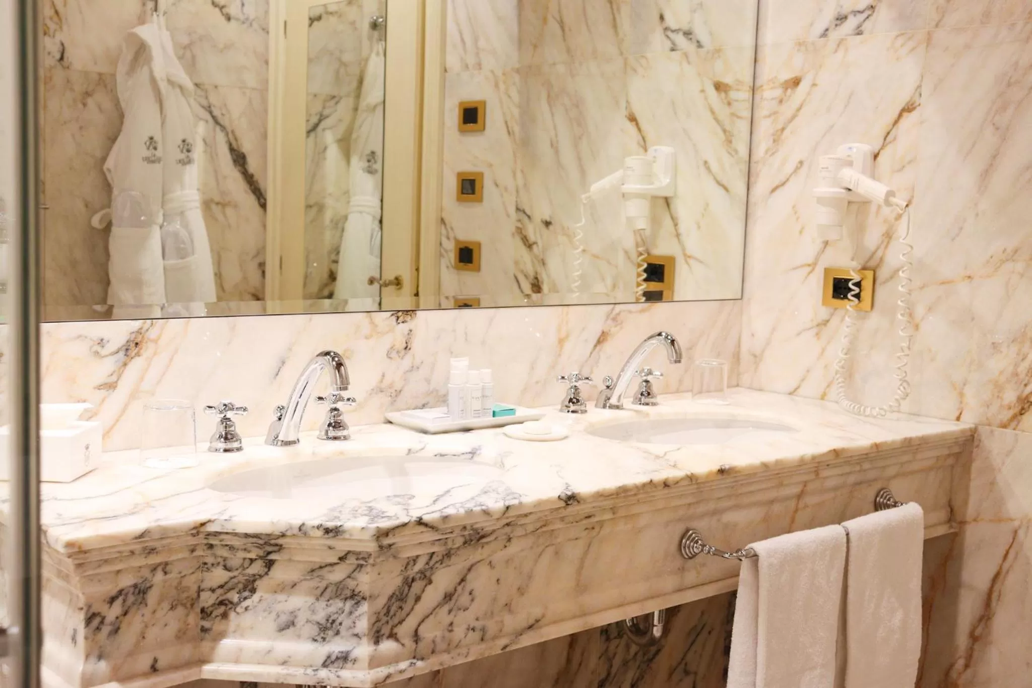 Bathroom in Hotel Ai Cavalieri di Venezia