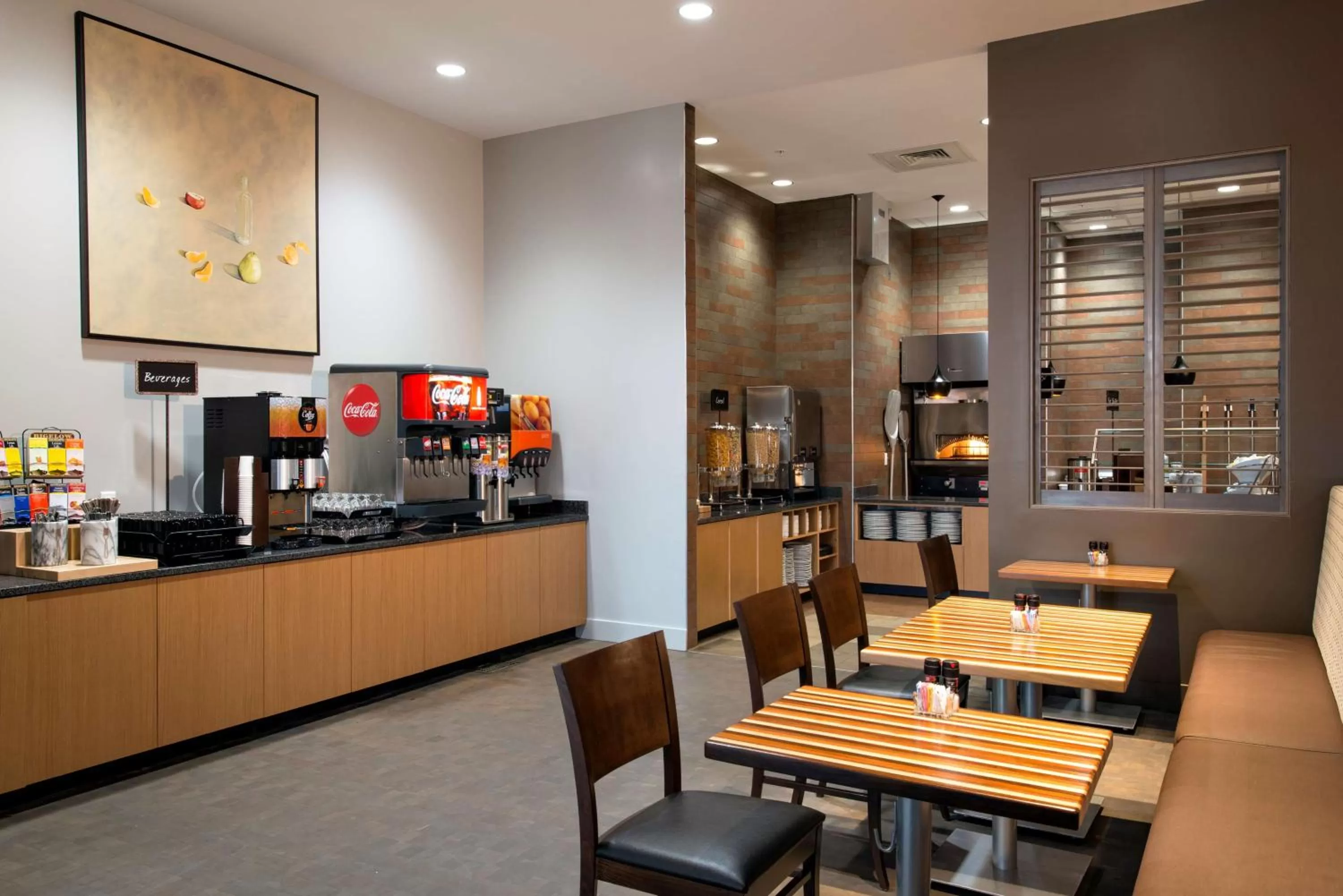 Breakfast in Embassy Suites Charlotte/Ayrsley