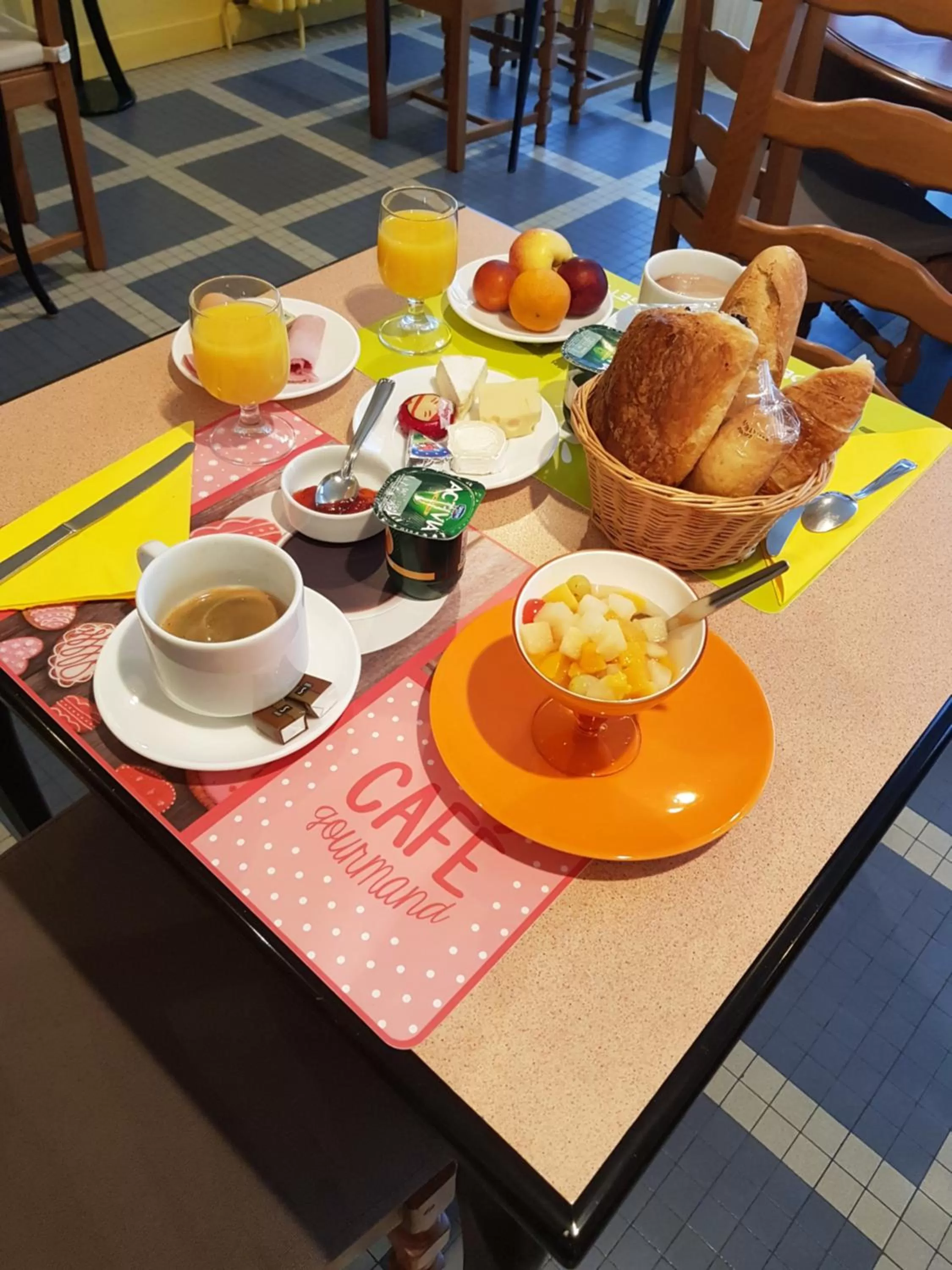 Food and drinks in Hotel Christina