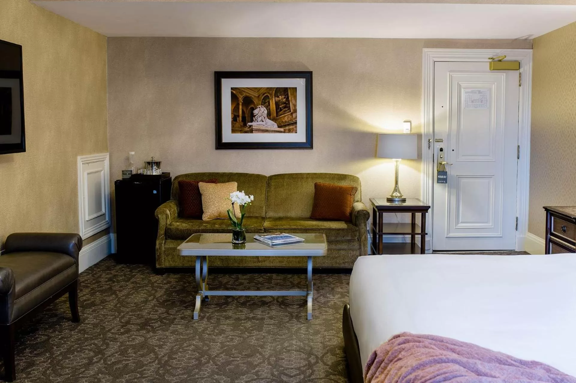 Bedroom, Bed in The Lenox