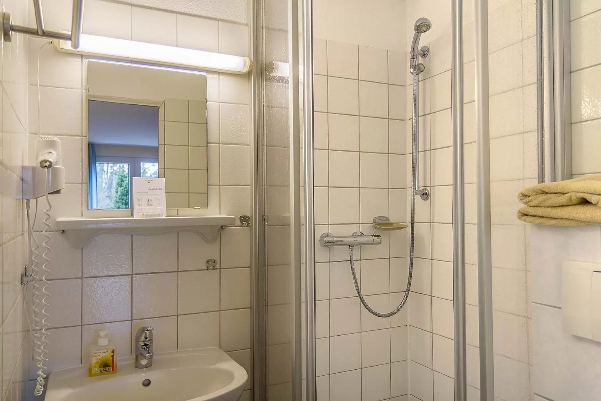 Shower in Biohotel Spöktal