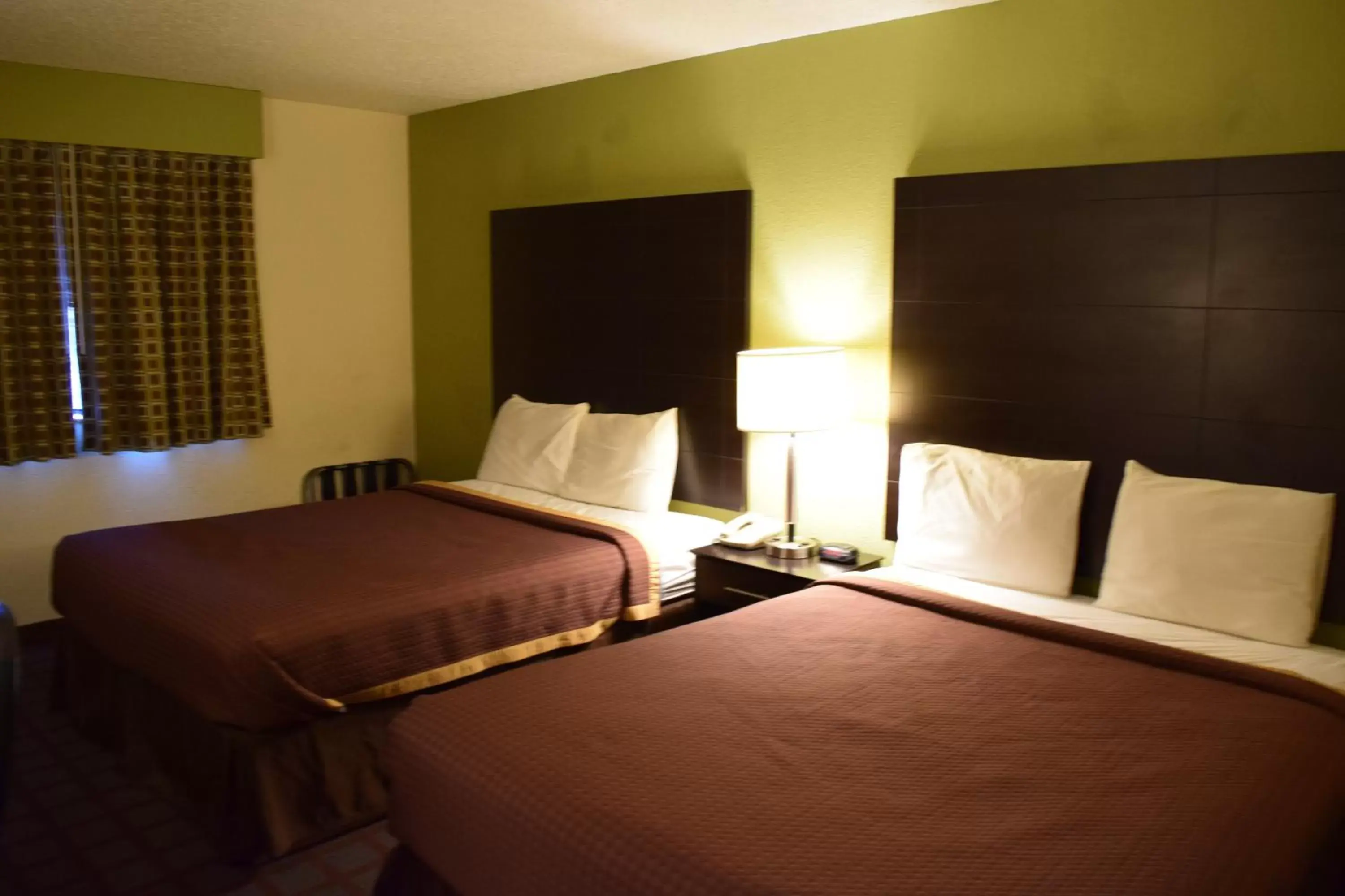 Bed in Super 8 by Wyndham Saginaw