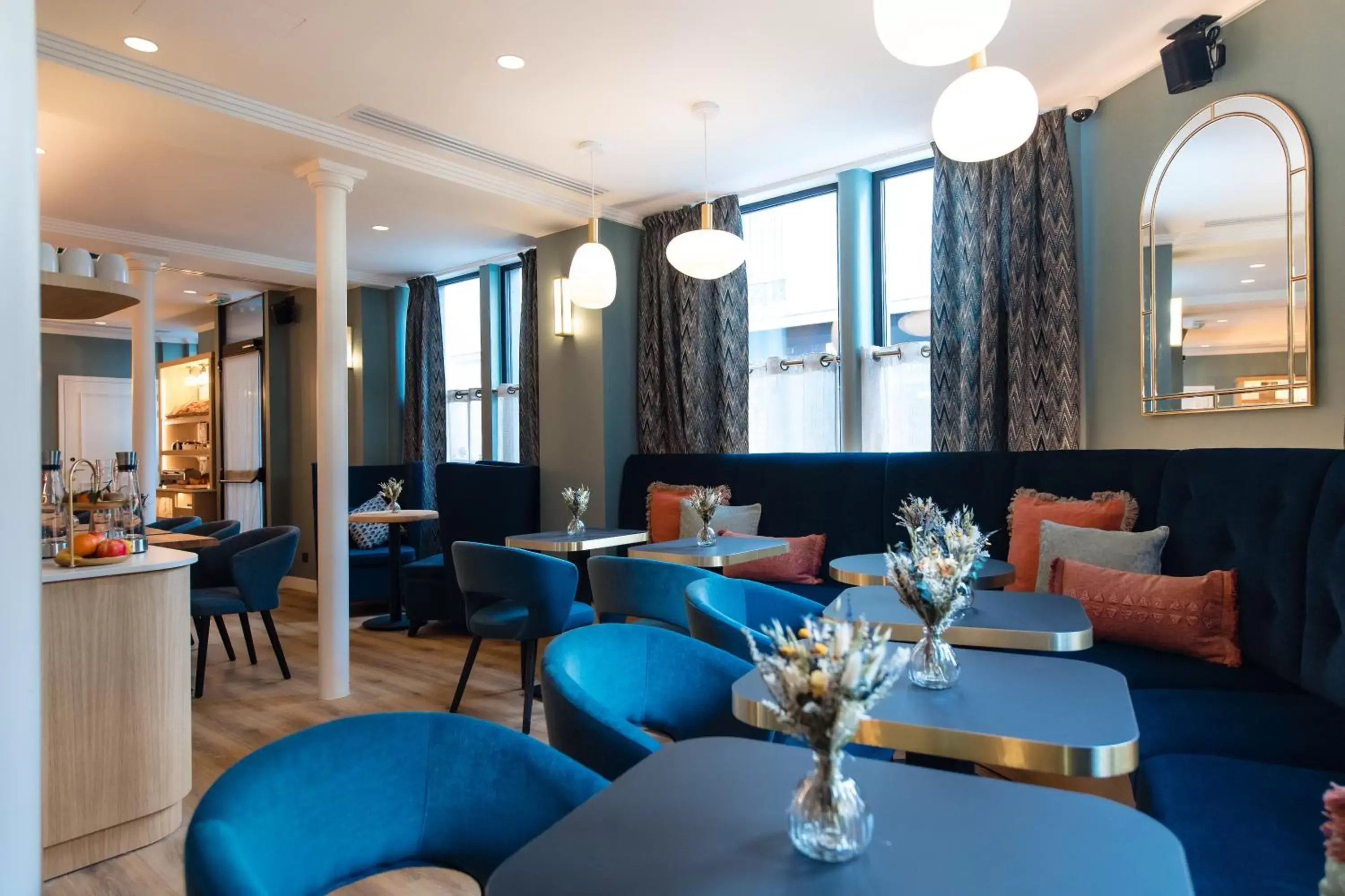 Breakfast, Restaurant/Places to Eat in Hôtel Bleu de Grenelle