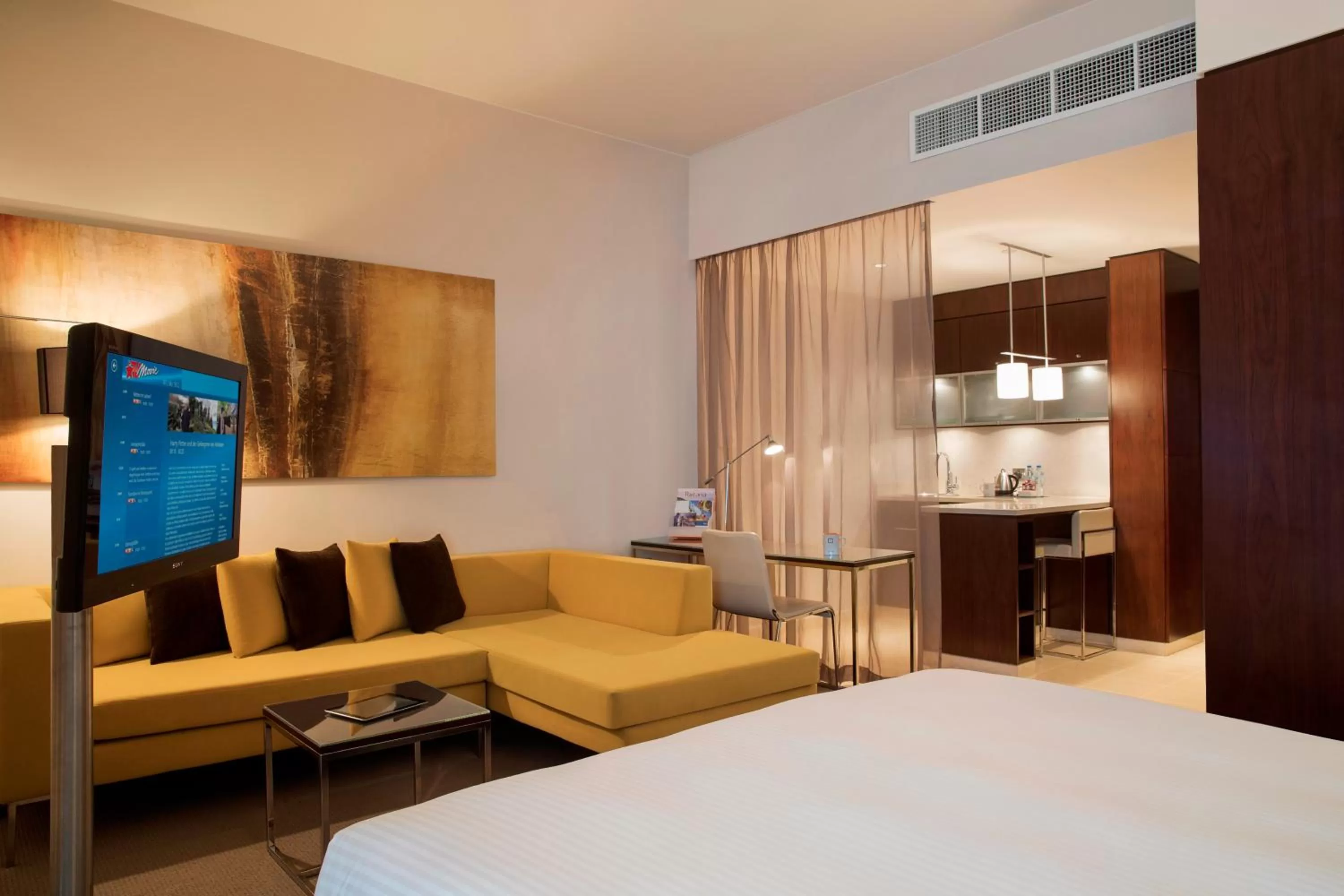 Bed in Centro Capital Centre By Rotana