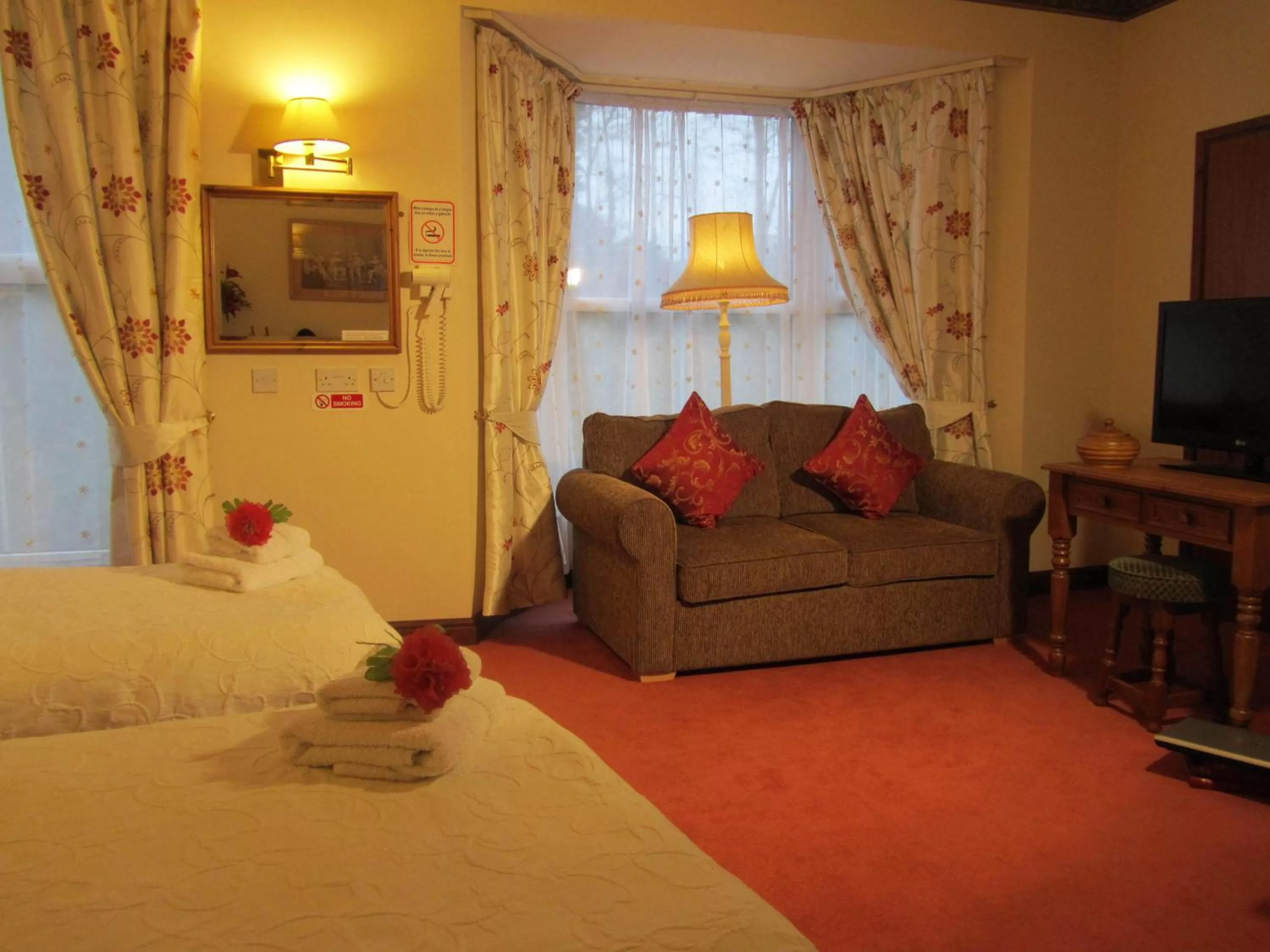 Decorative detail, Seating Area in Garden Hotel