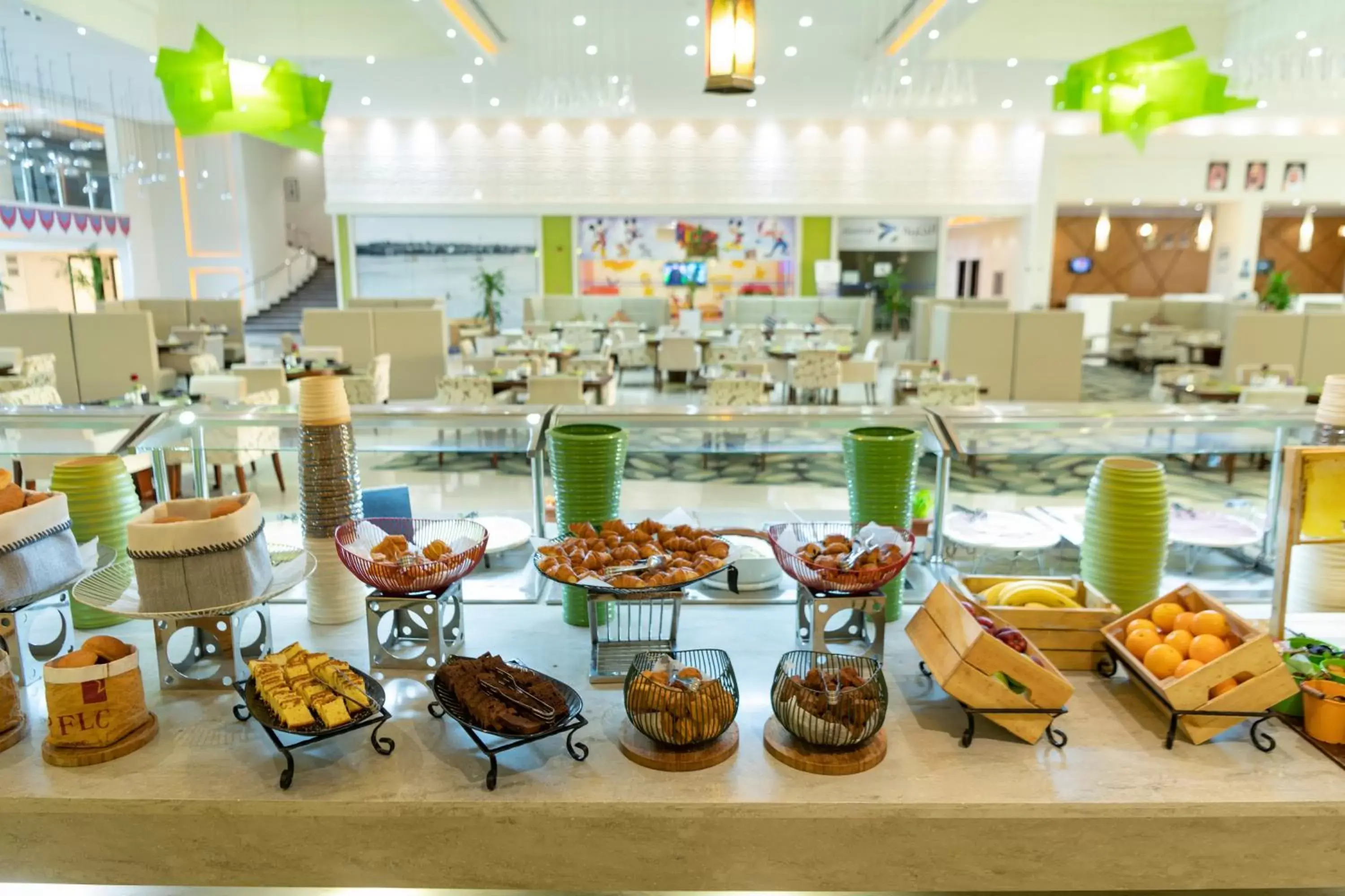 Restaurant/places to eat in Radisson Blu Resort Jizan