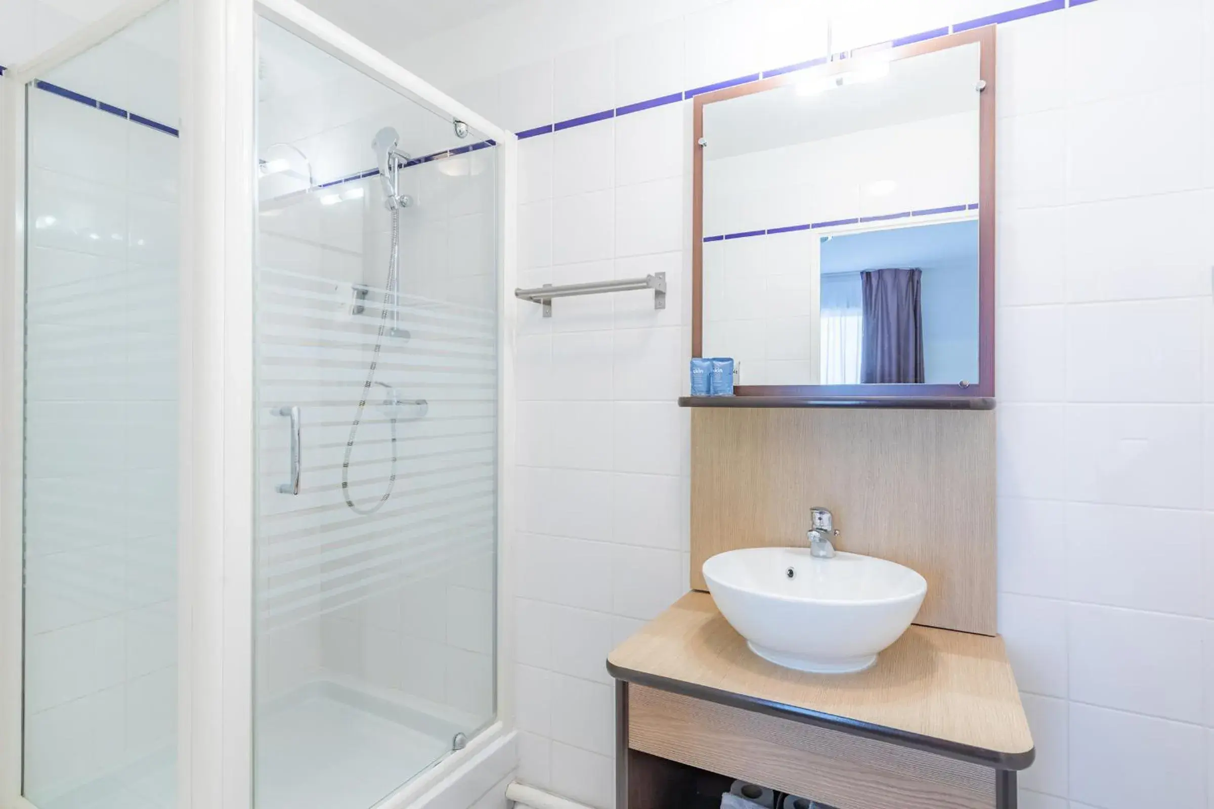 Shower, Bathroom in Appart'City Brest Place De Strasbourg