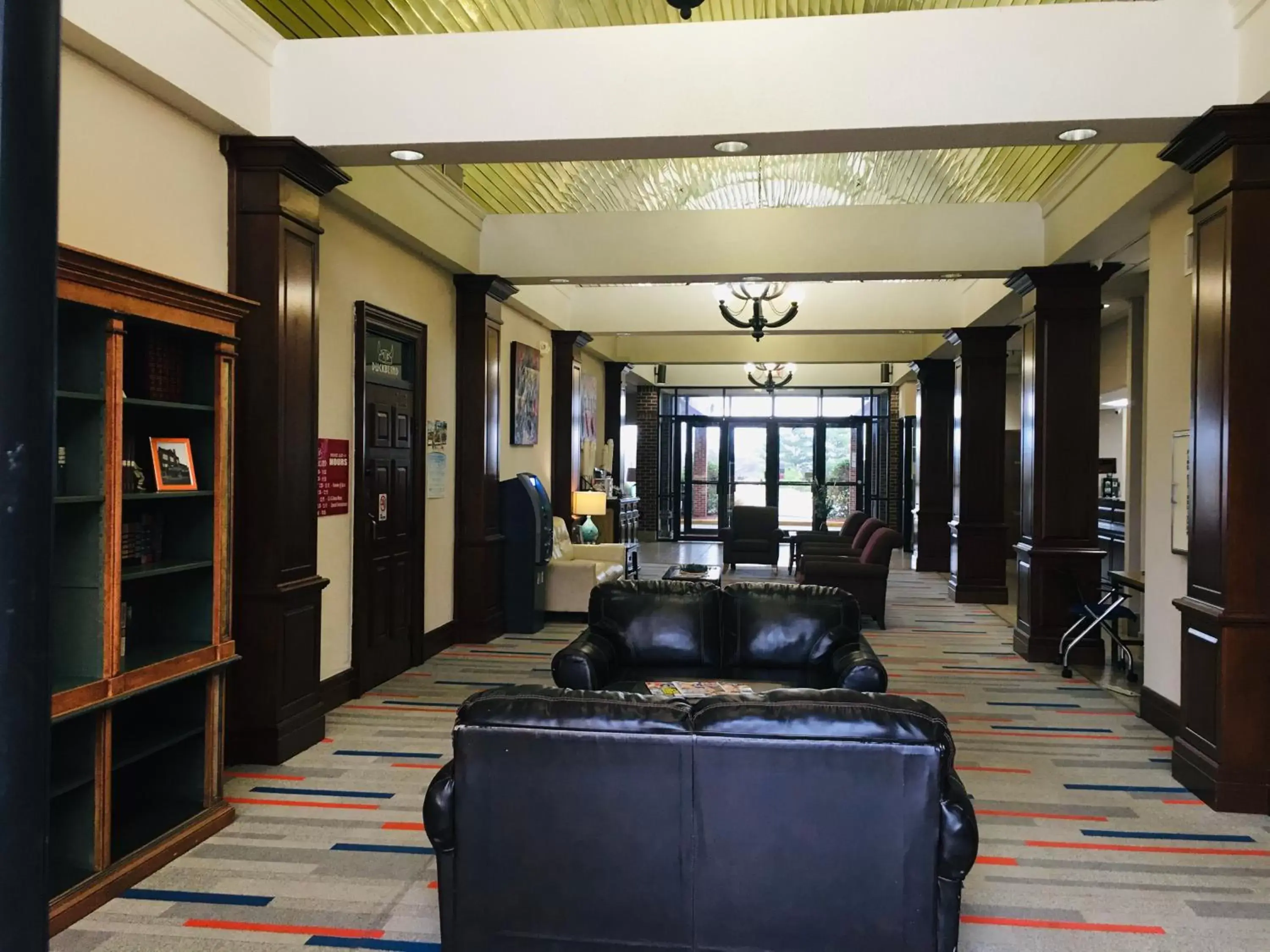 Lobby/Reception in Ramada by Wyndham Batesville