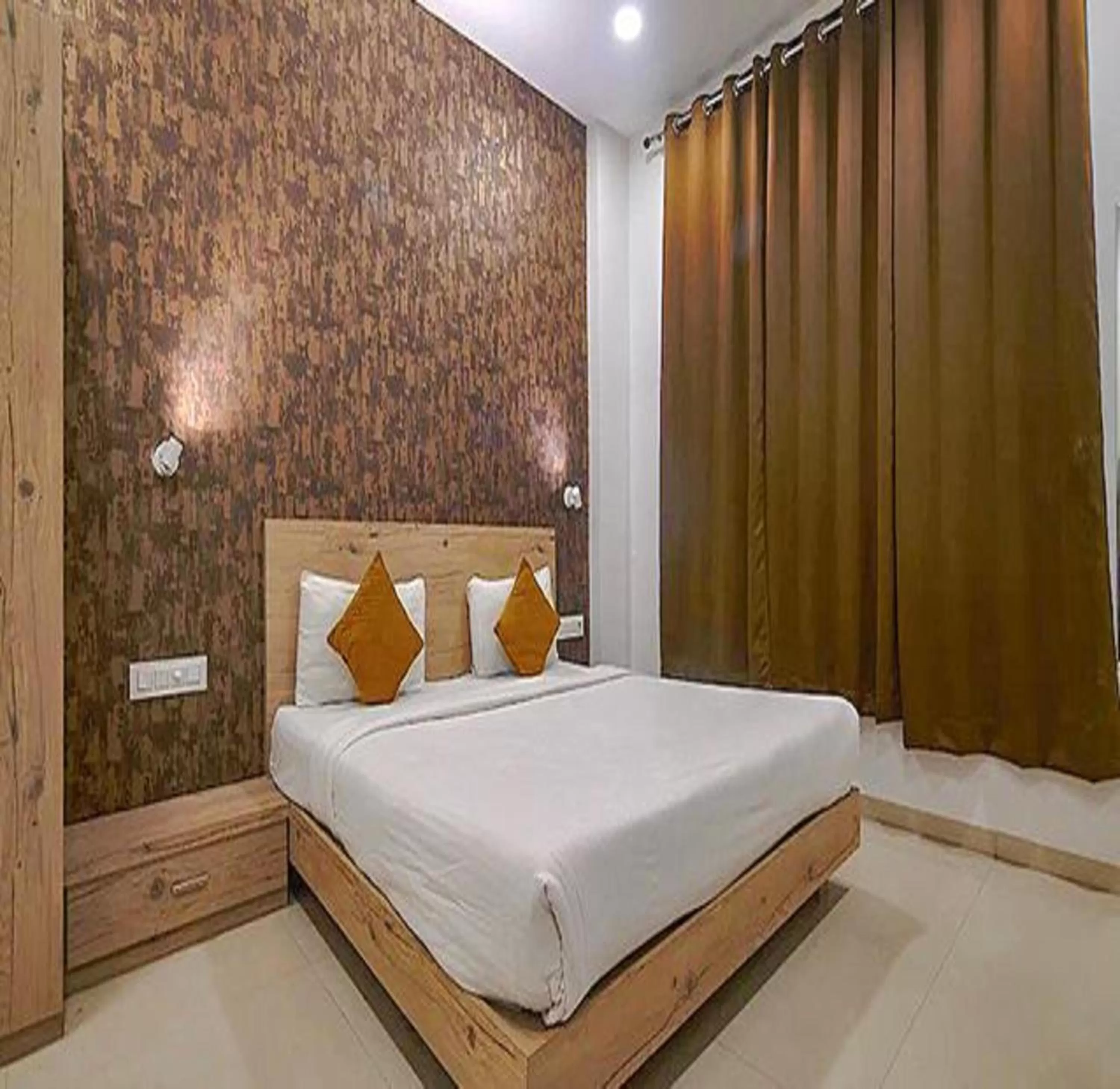 Bed in FabHotel Destiny 54
