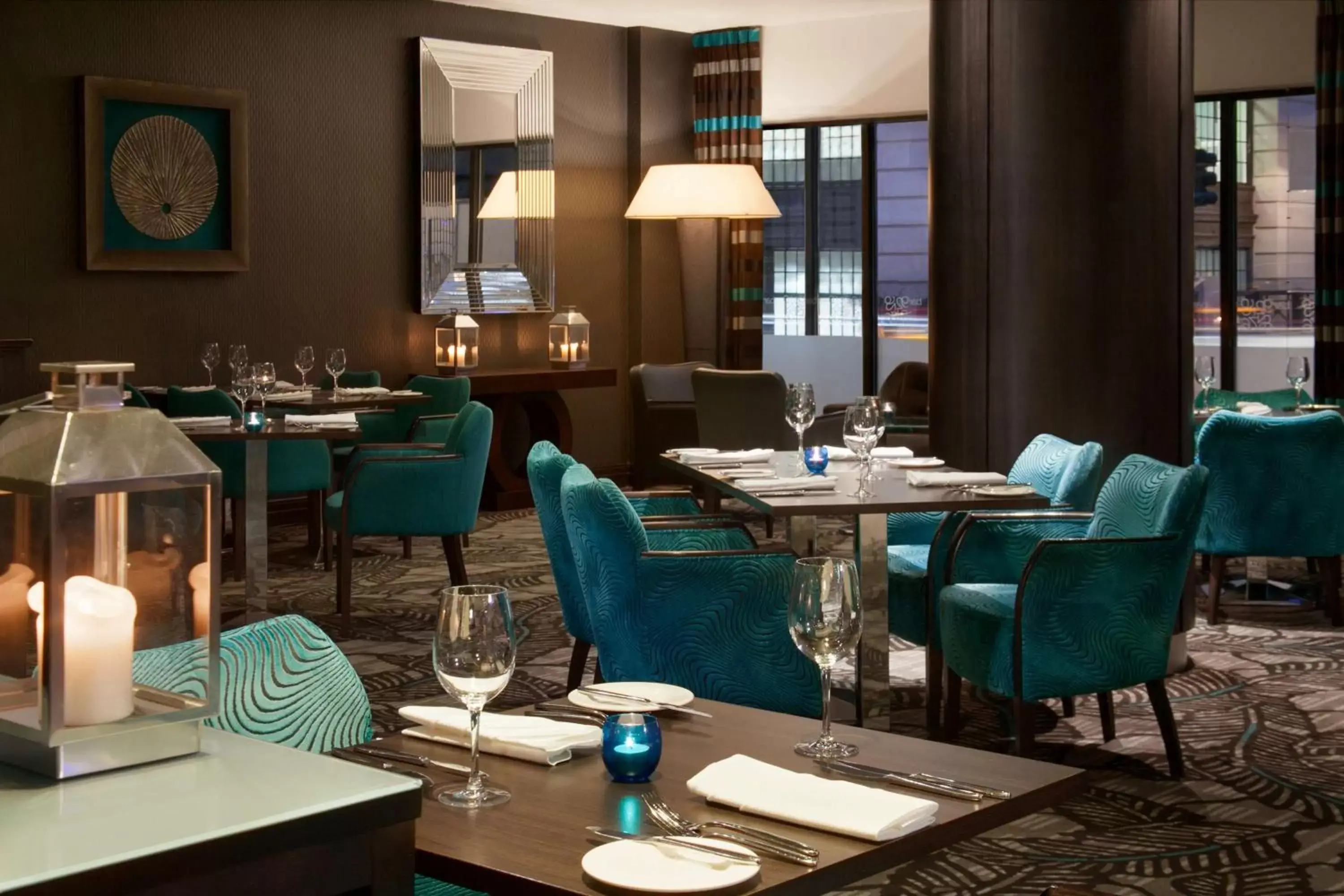 Restaurant/Places to Eat in DoubleTree By Hilton London - West End