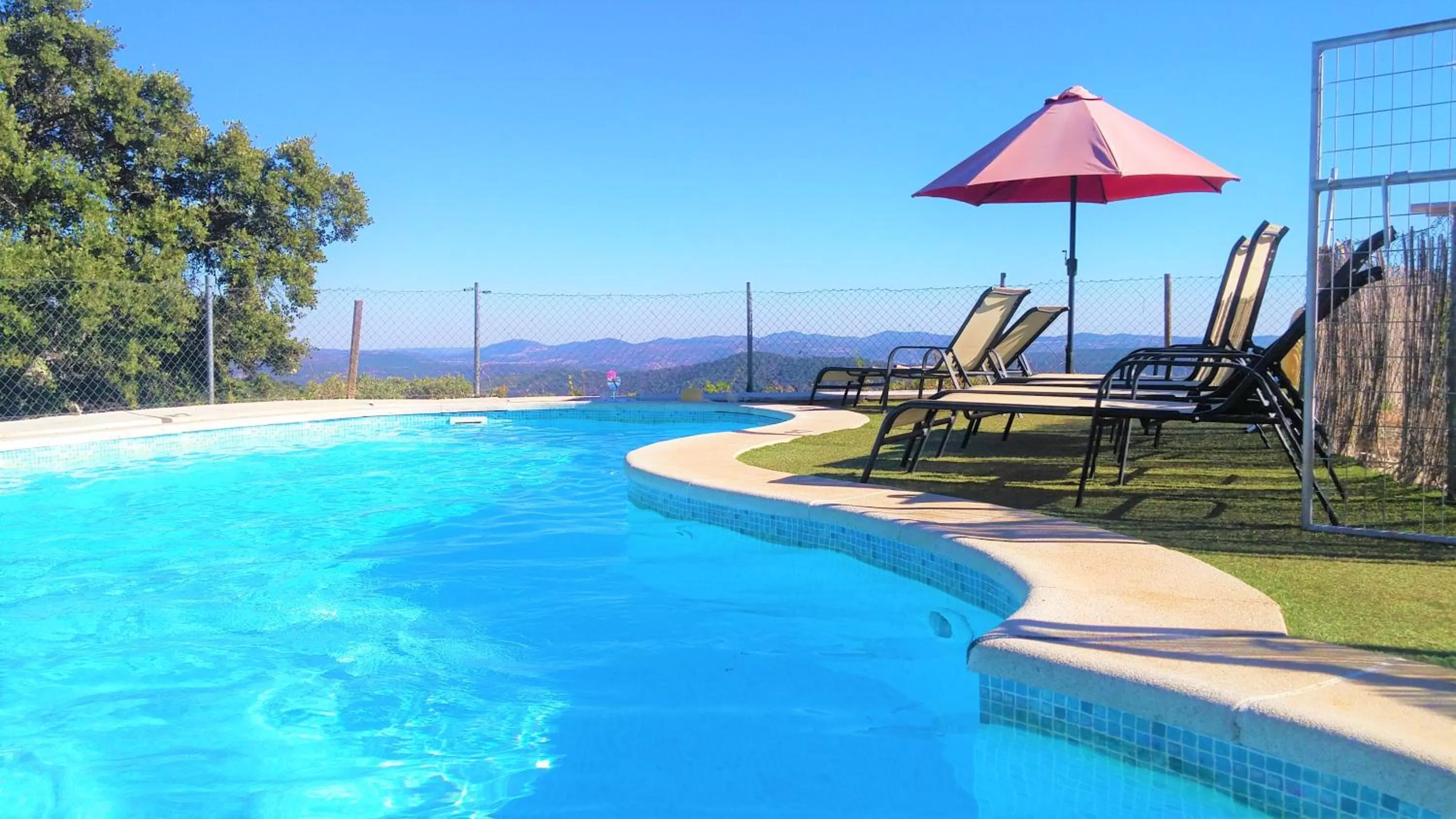 Swimming pool in Hotel La Era de Aracena - Adults Only