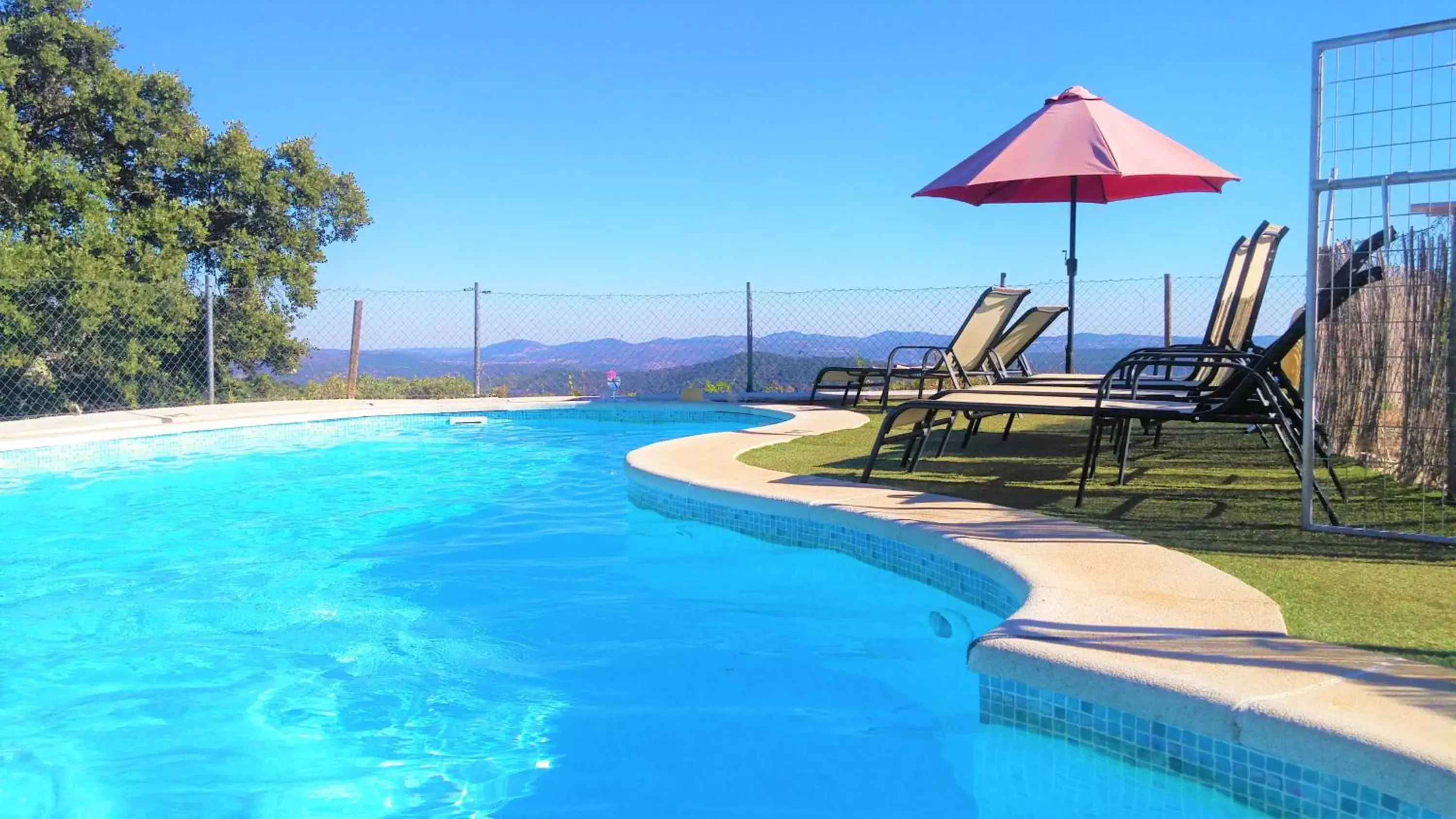 Swimming Pool in Hotel La Era de Aracena - Adults Only