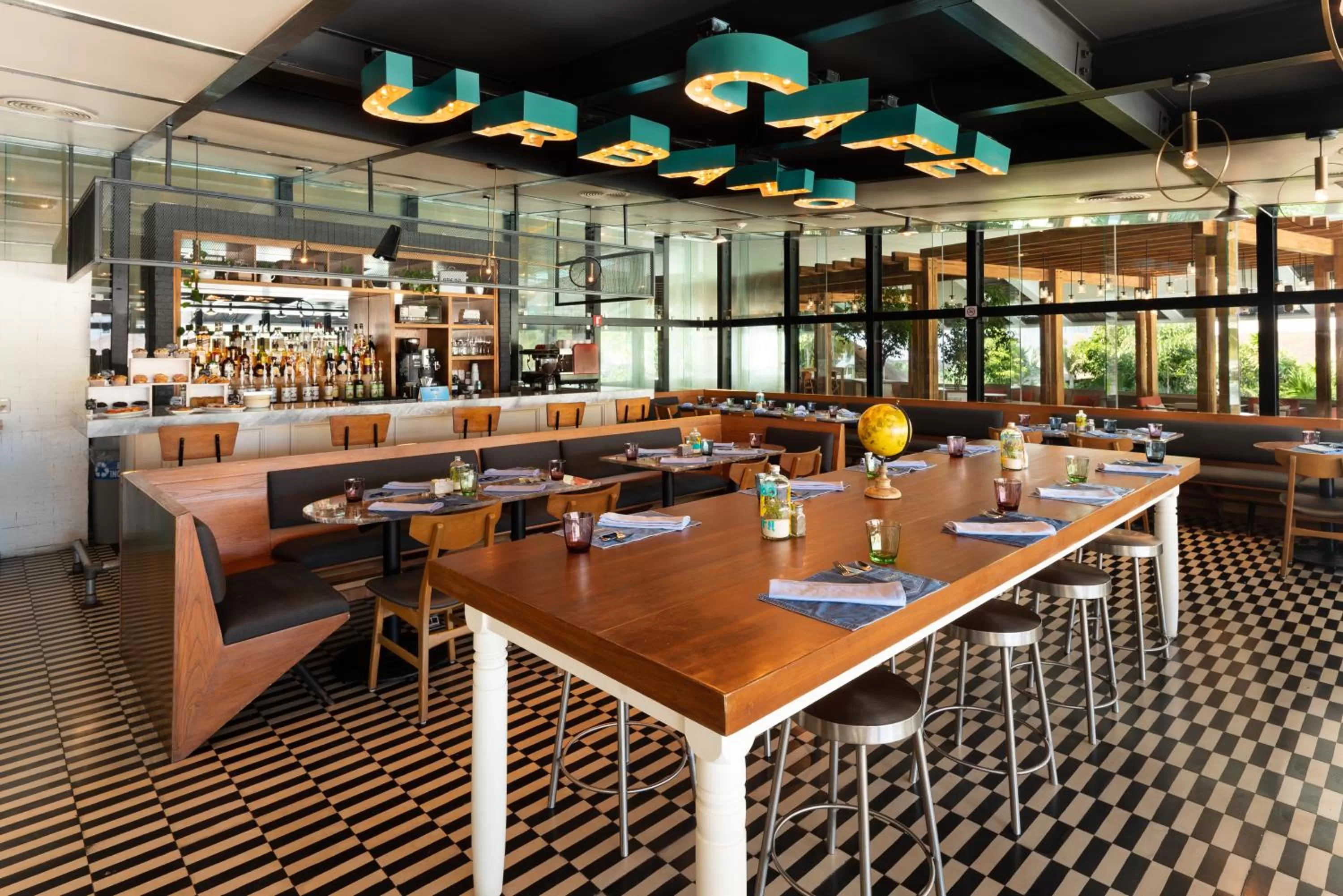 Restaurant/places to eat in Presidente InterContinental Cancun Resort