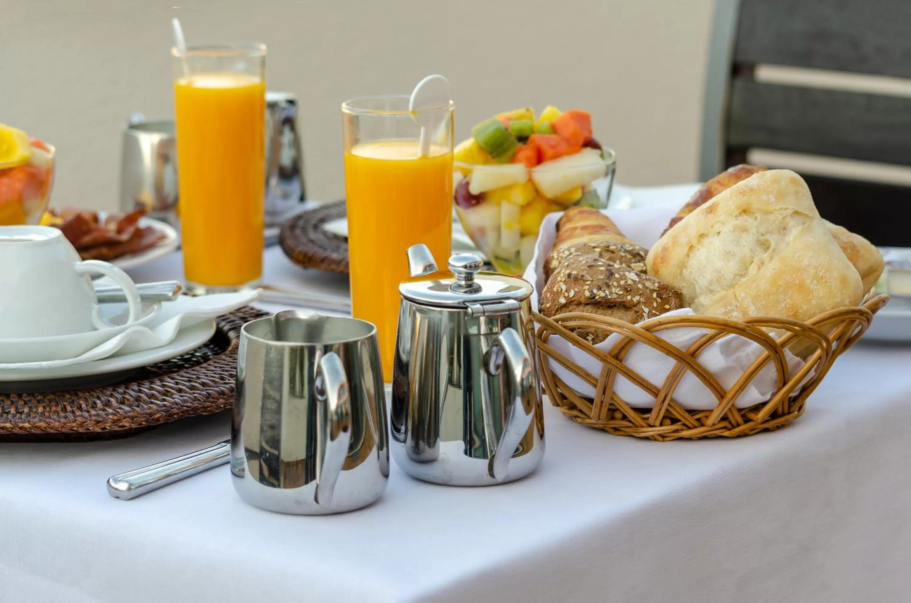 Buffet breakfast in Olissippo Castelo