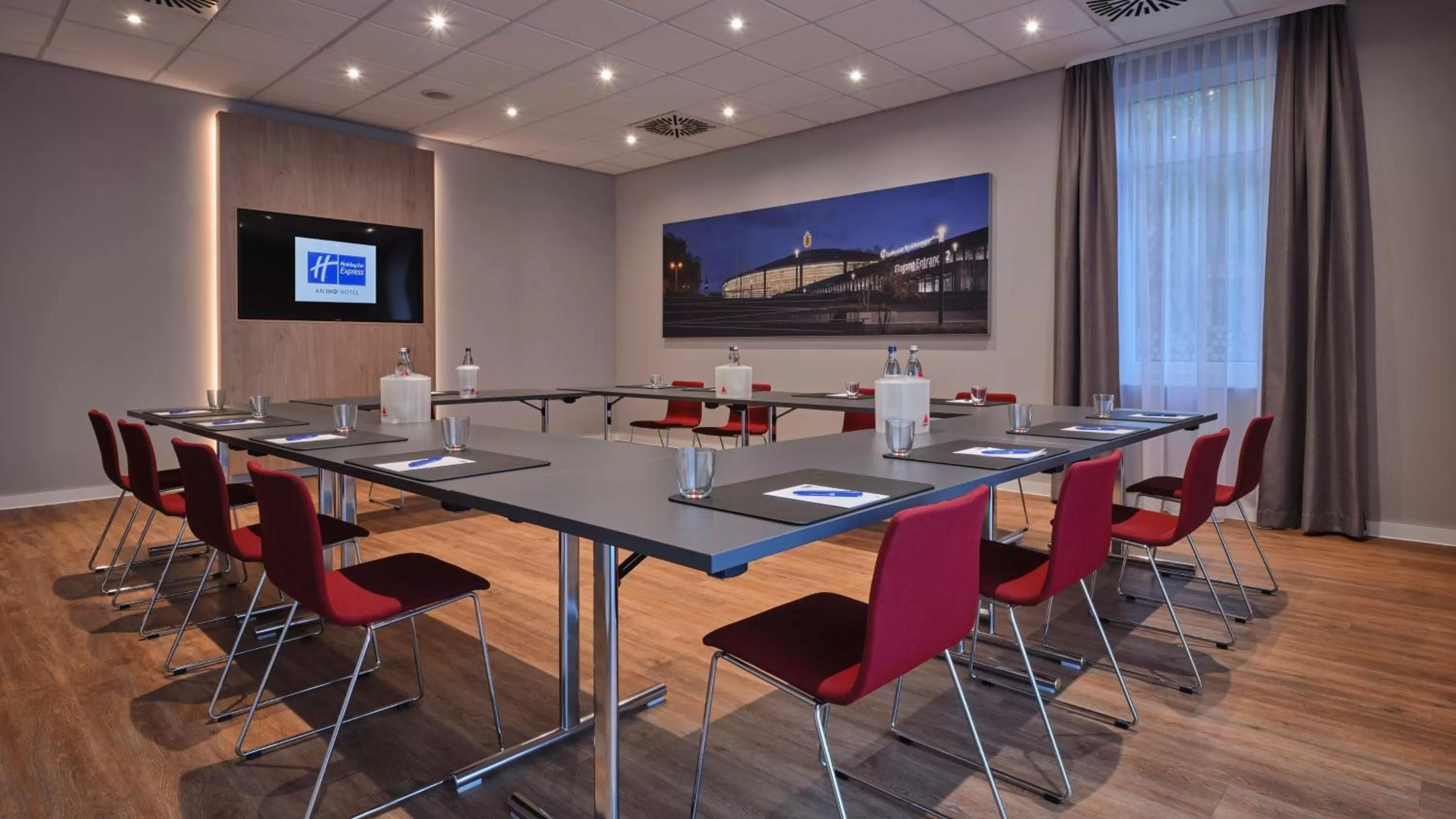 Meeting/conference room in Holiday Inn Express Dortmund by IHG