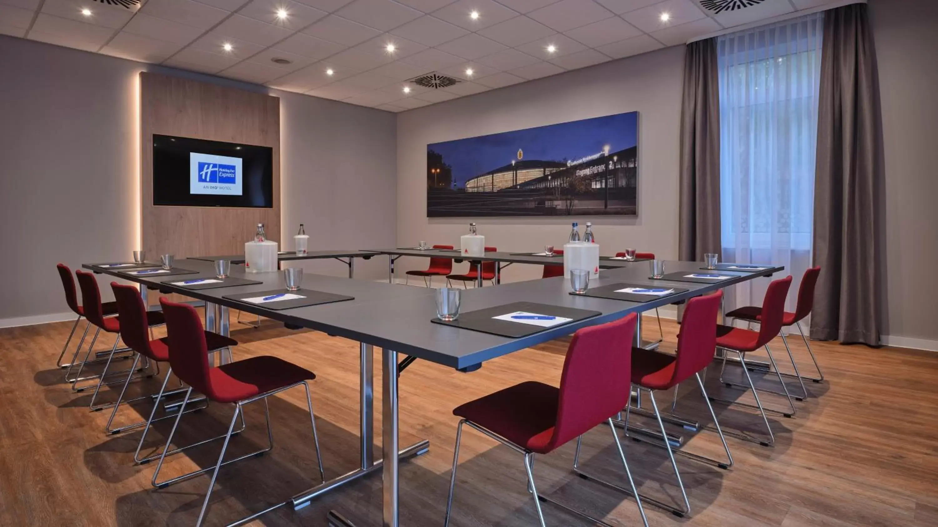 Meeting/conference room in Holiday Inn Express Dortmund, an IHG Hotel