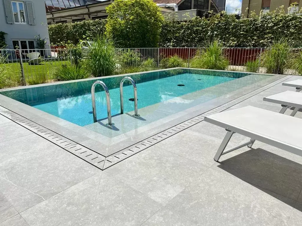 Swimming Pool in Villa Fedora Luxury
