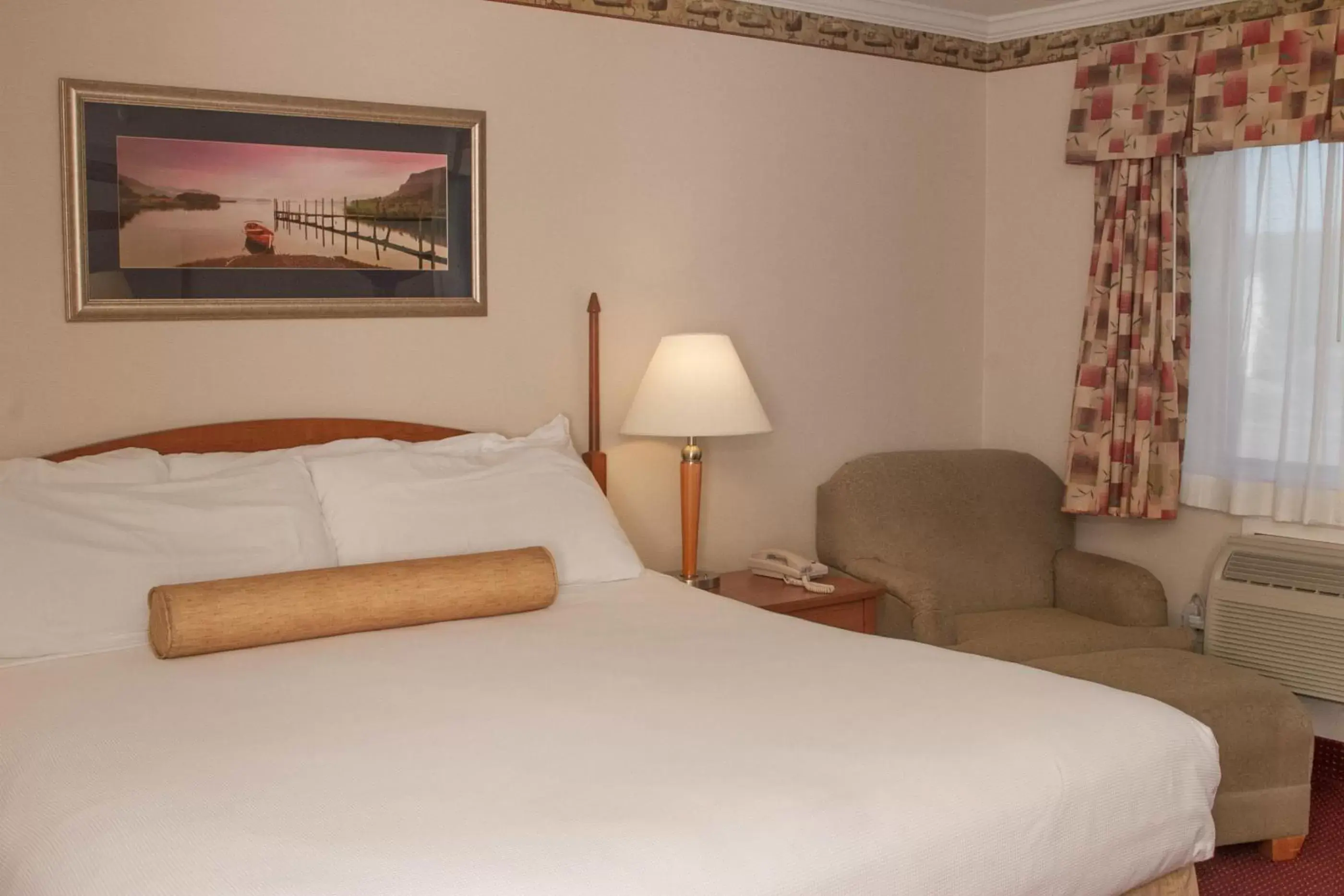 Bed in Flagship Inn