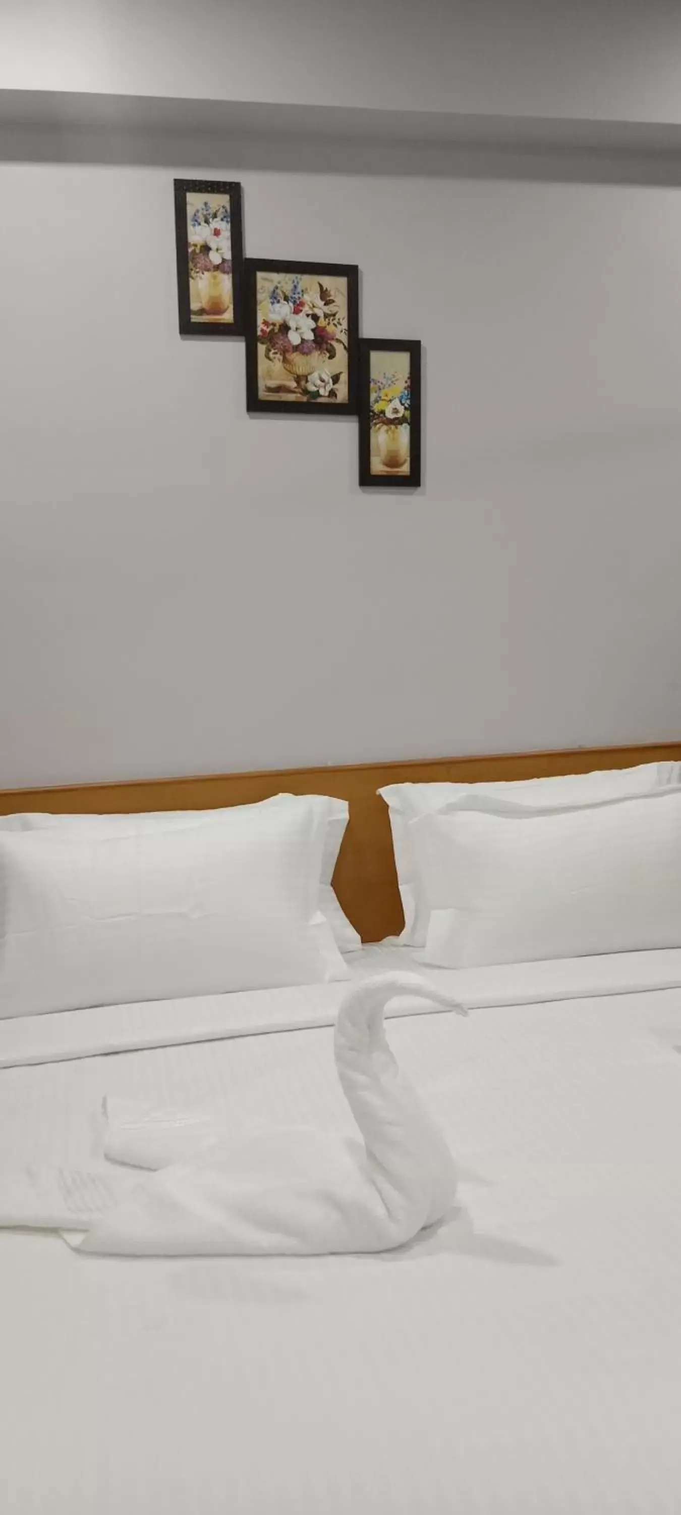 Bed in MOSHIS NEST Bed in MOSHIS NEST