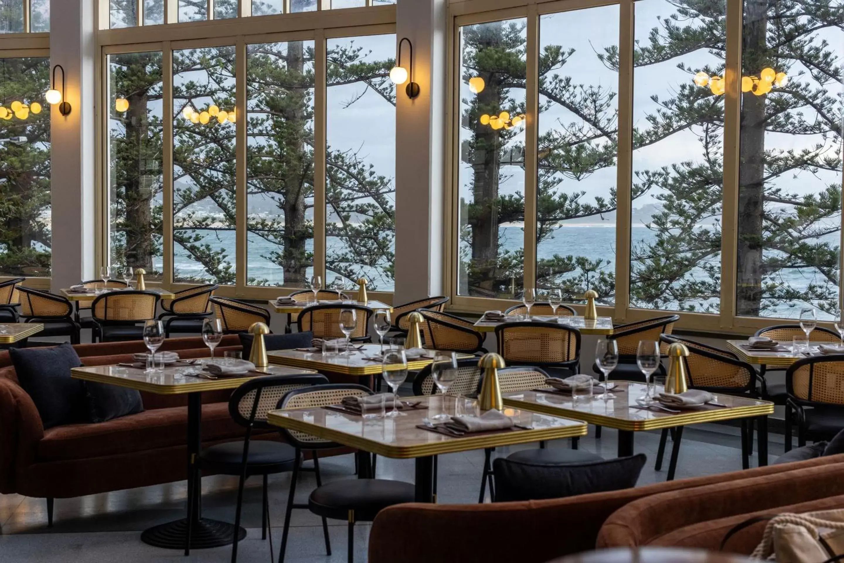 Restaurant/places to eat in Crowne Plaza Terrigal Pacific by IHG Restaurant/places to eat in Crowne Plaza Terrigal Pacific by IHG
