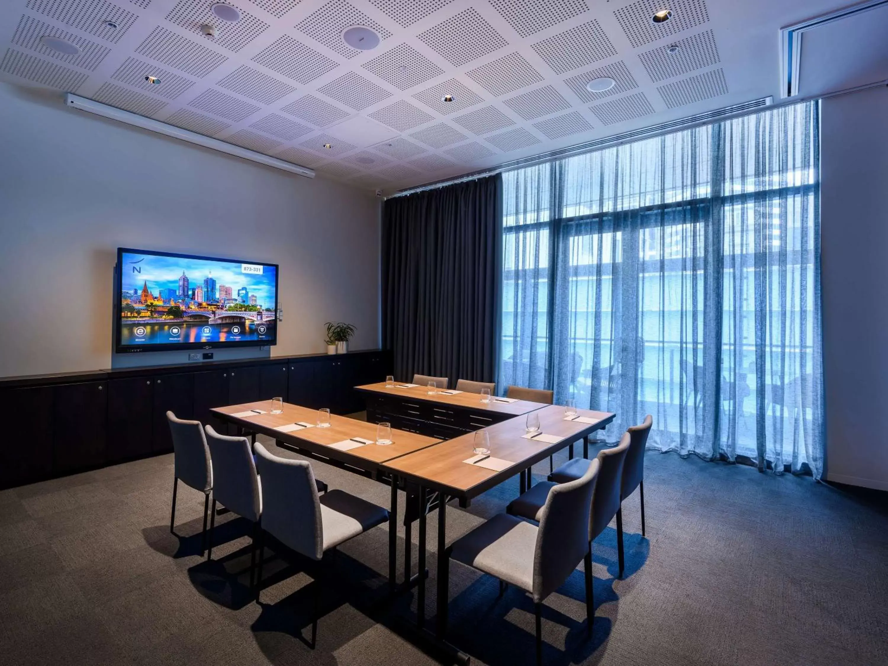 Meeting/conference room, Dining Area in Novotel Melbourne Central