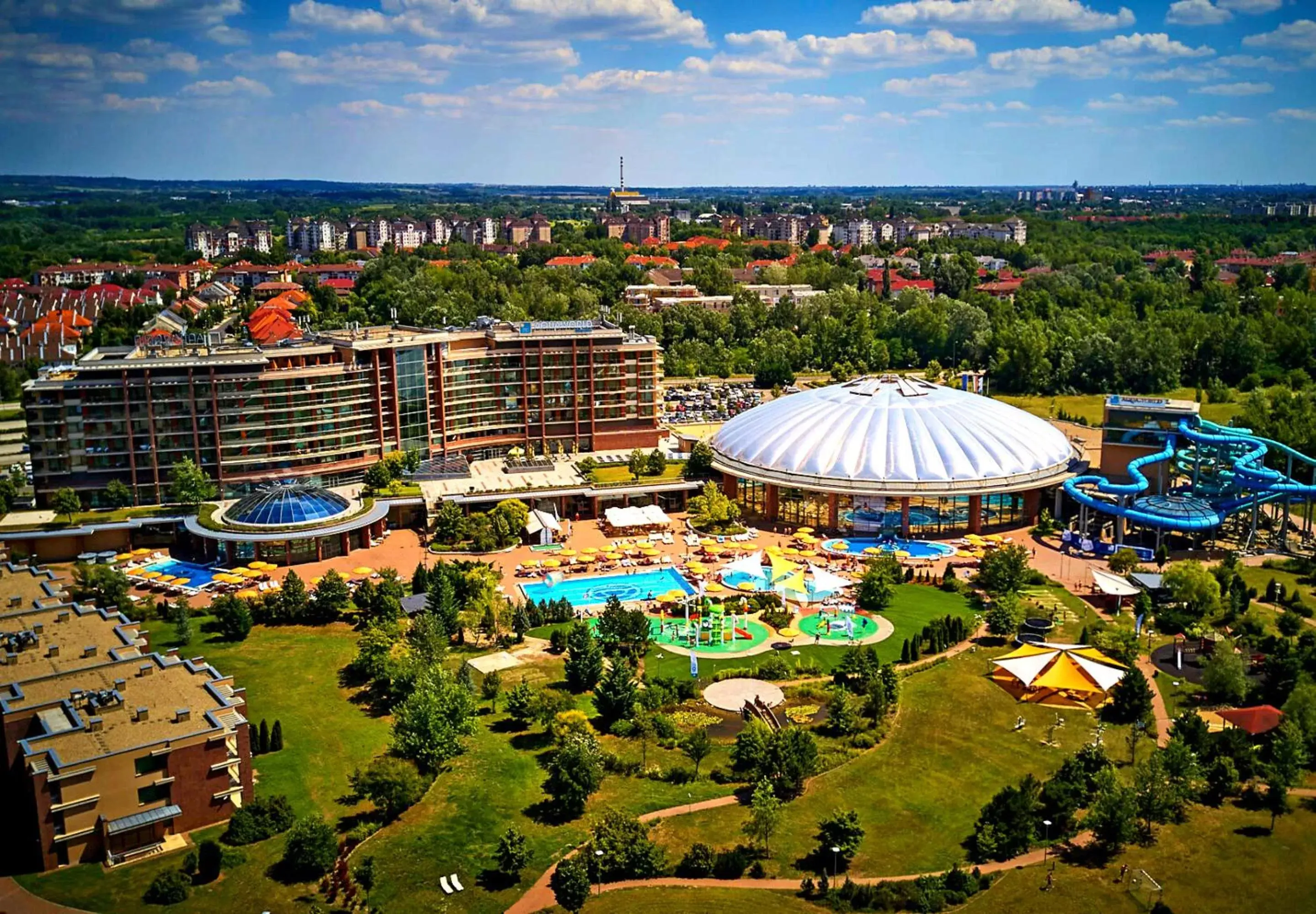 Property building, Bird's-eye View in Aquaworld Resort Budapest