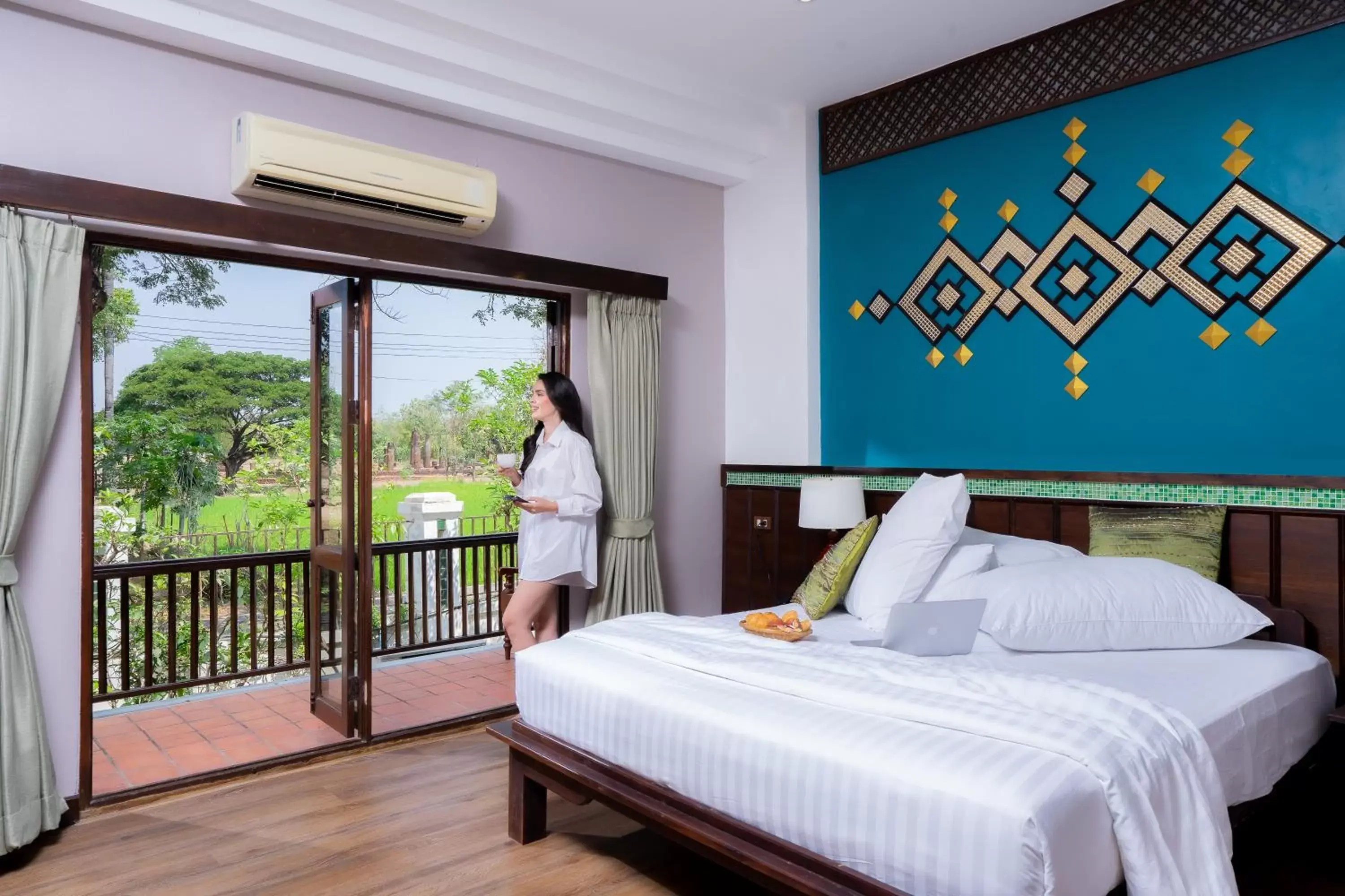 View (from property/room), Bed in Legendha Sukhothai Hotel - SHA certified