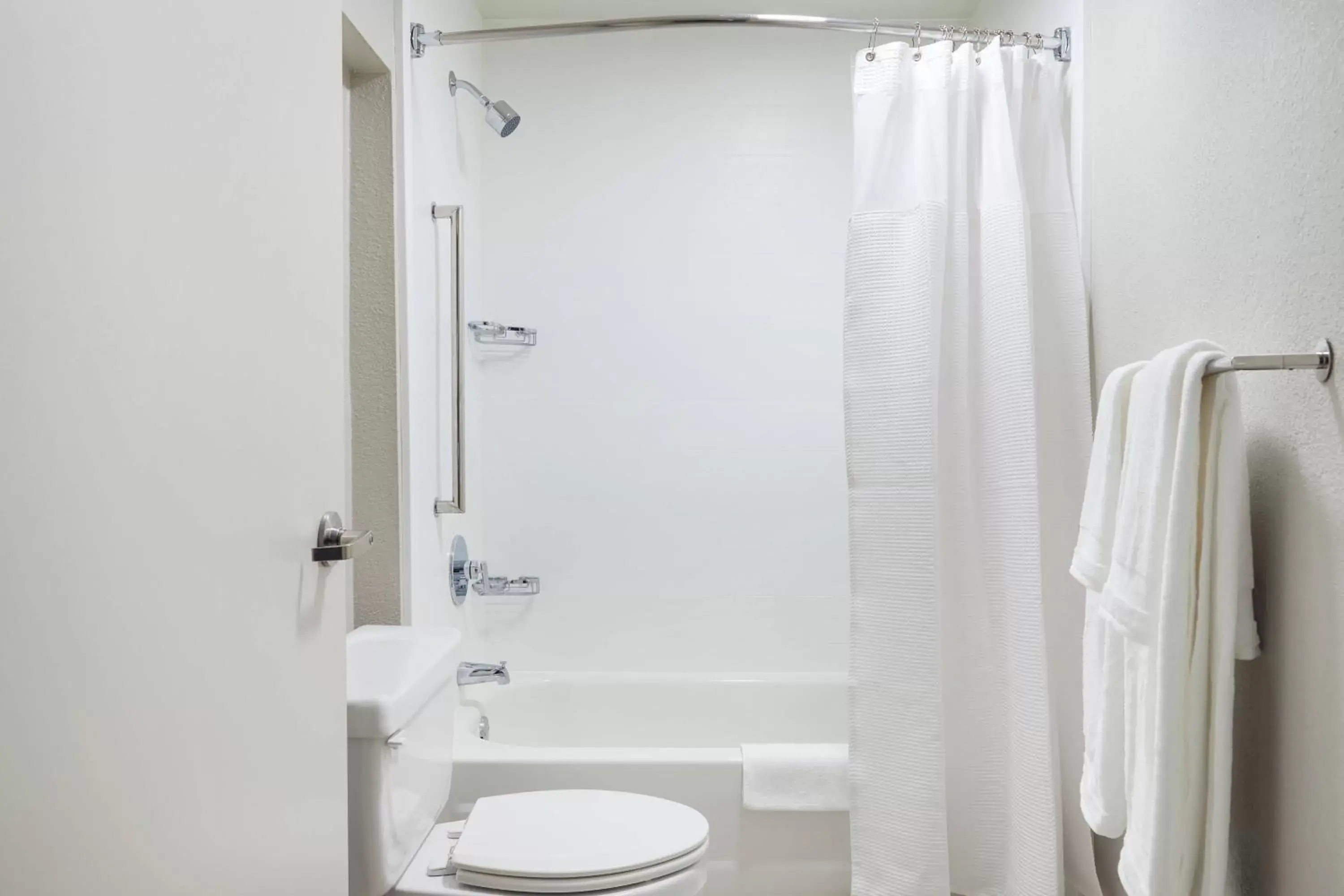 Bathroom in SpringHill Suites Tempe at Arizona Mills Mall