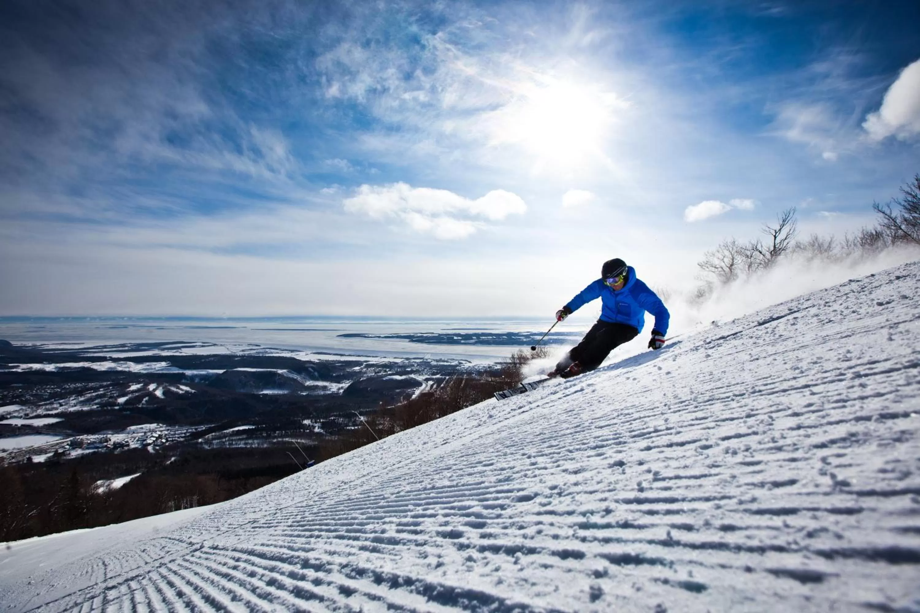 Skiing in Hébergement Mont-Ste-Anne Condos