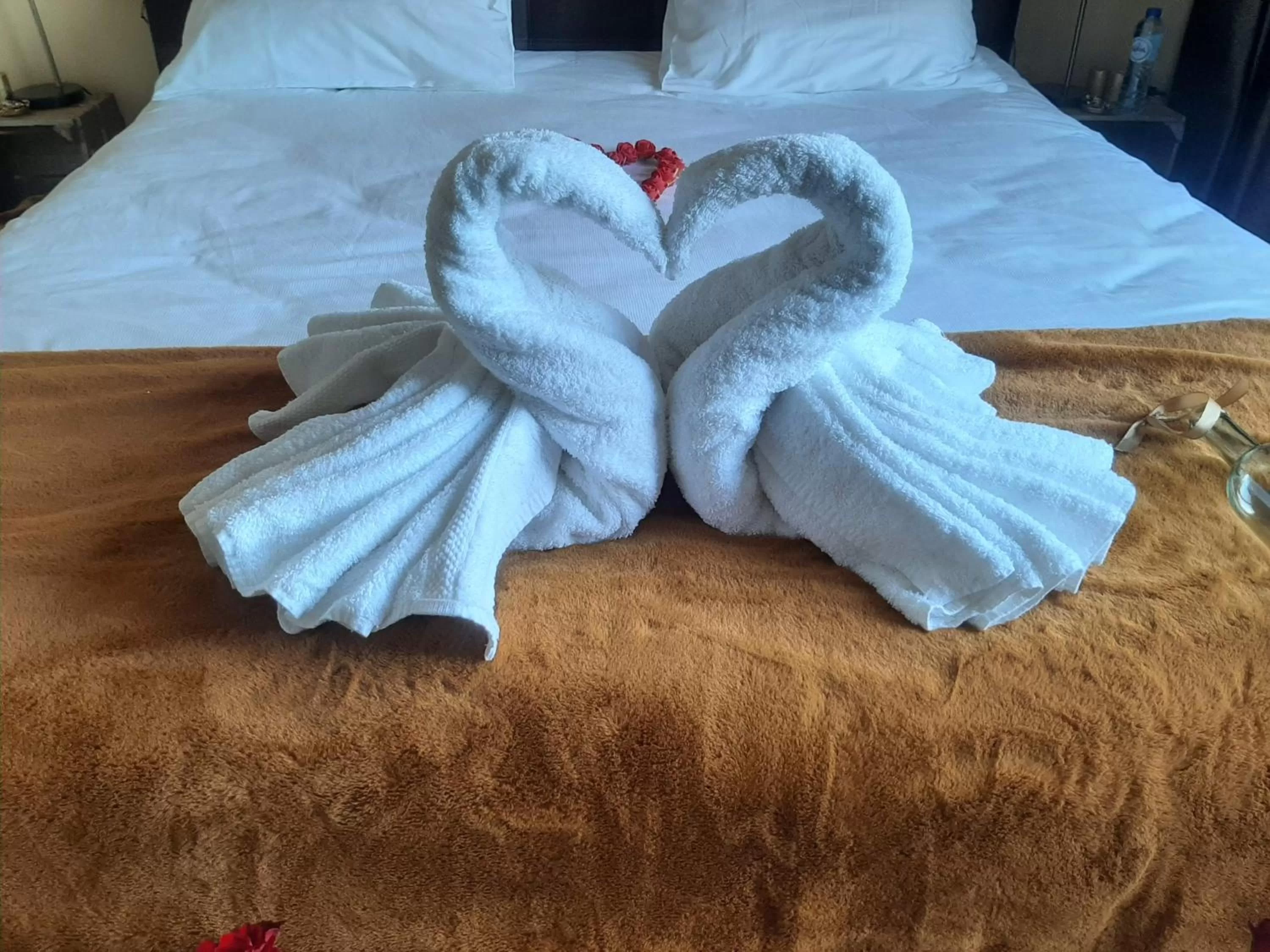 wedding, Bed in Bed and Breakfast Hans en Gridje