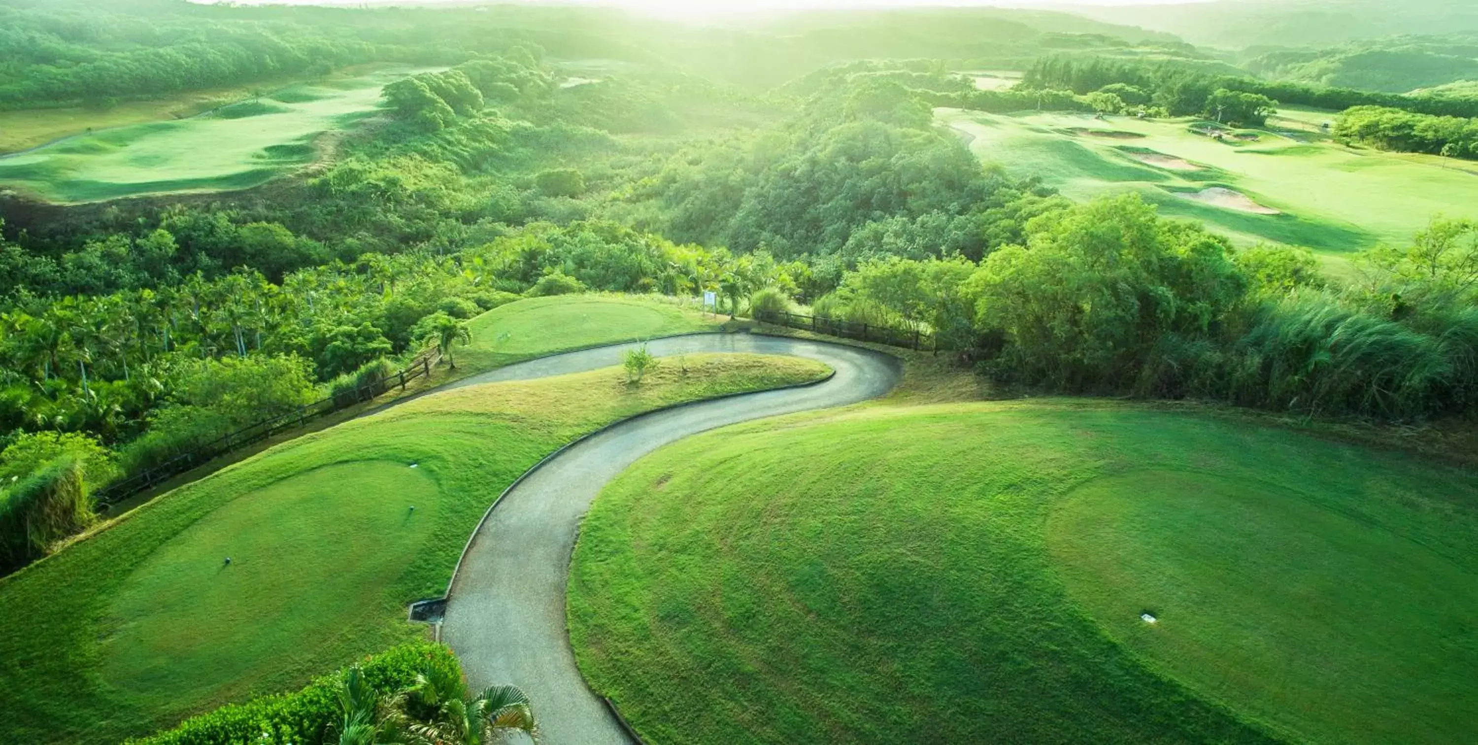 Golfcourse, Bird's-eye View in LeoPalace Resort Guam