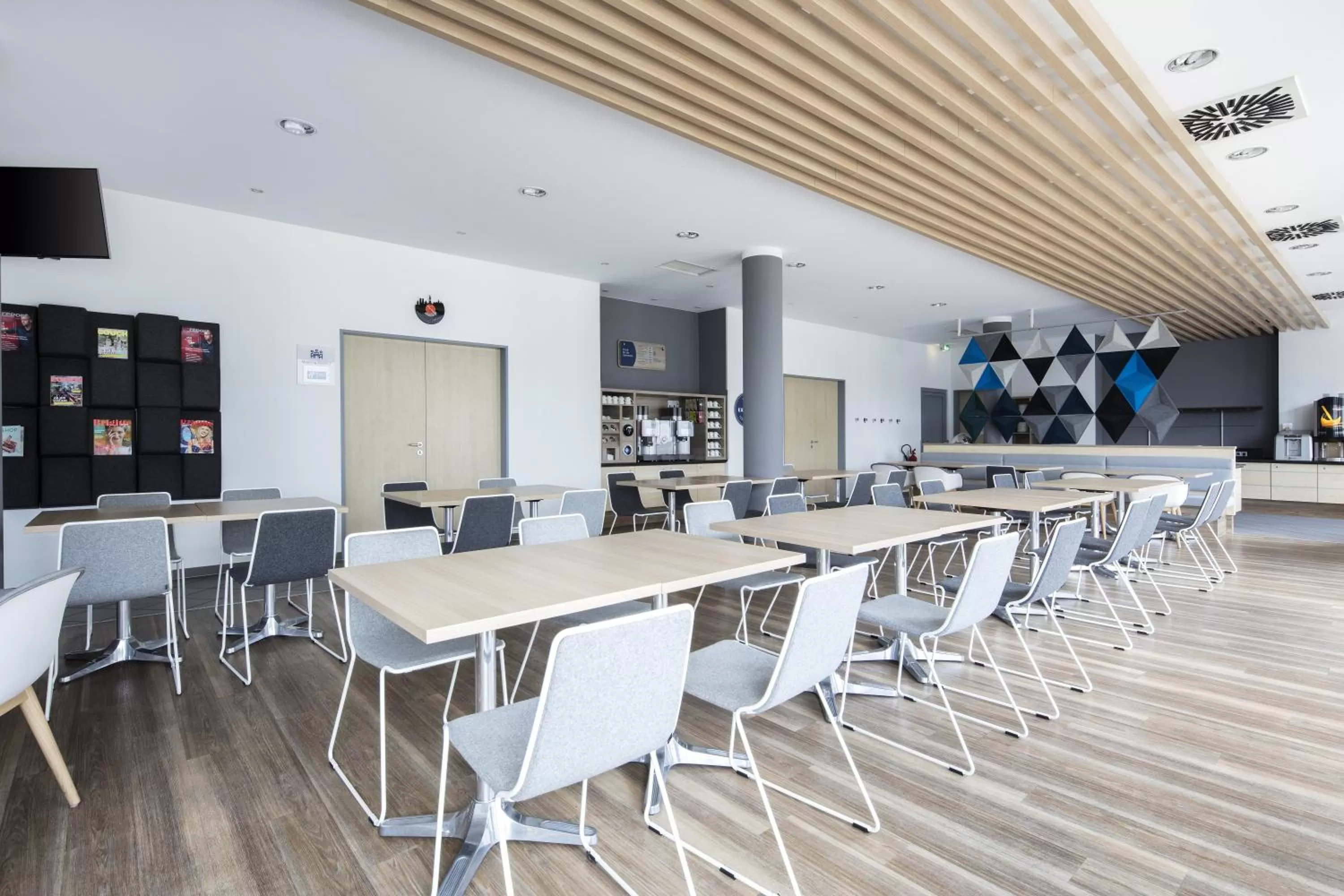 Breakfast in Holiday Inn Express München Messe by IHG