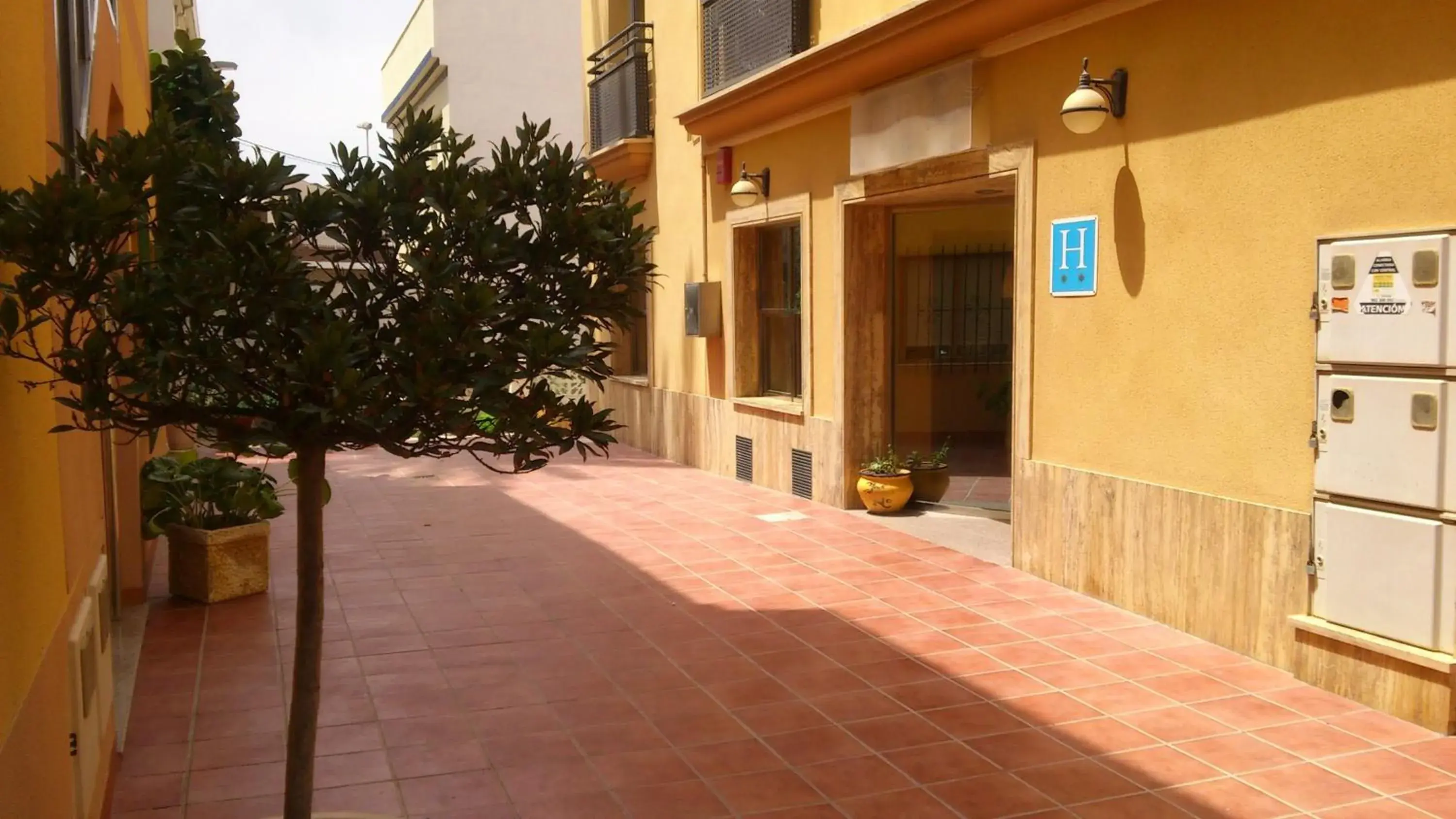 Facade/entrance in Hotel Paloma