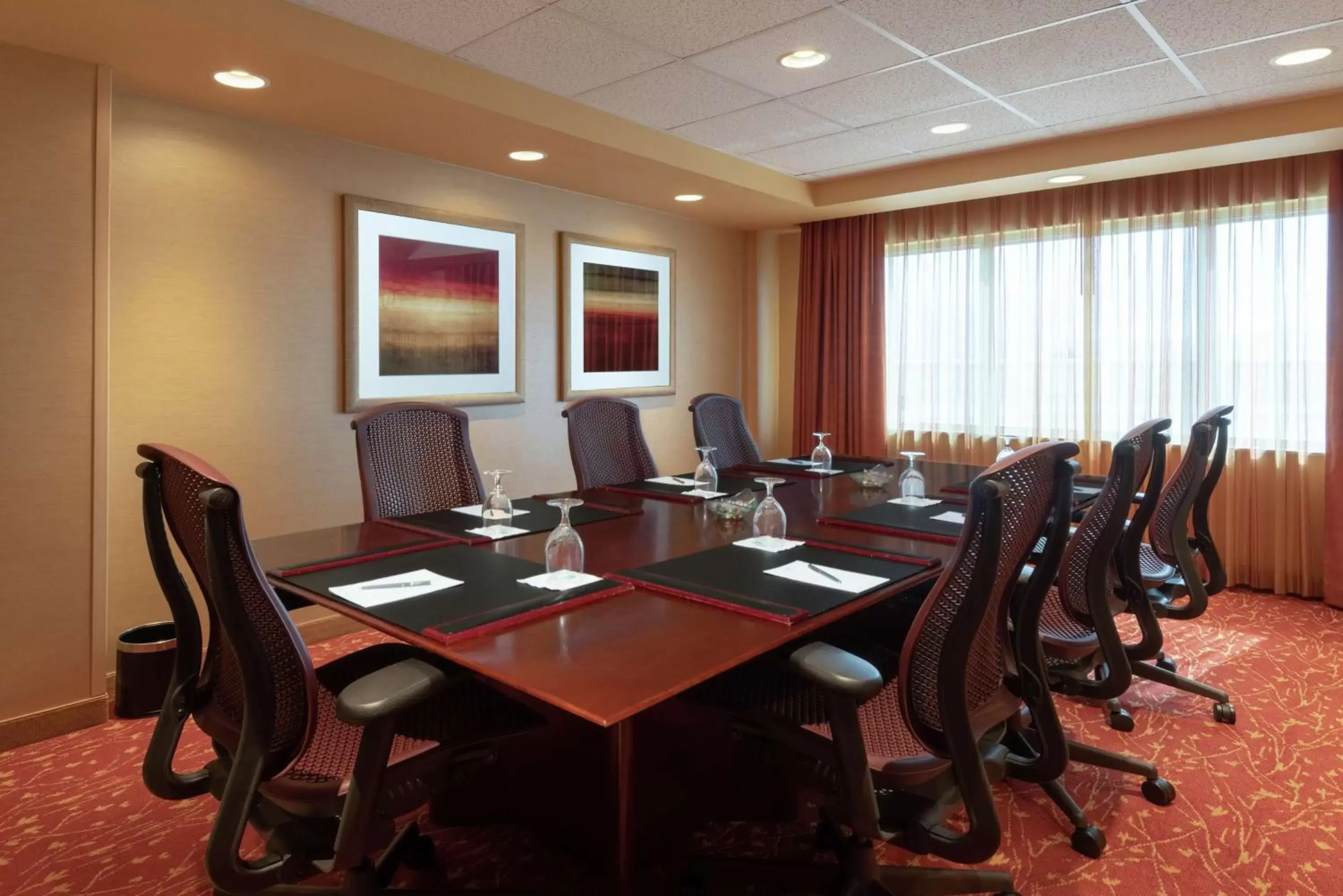 Meeting/conference room in Embassy Suites Loveland Hotel, Spa & Conference Center
