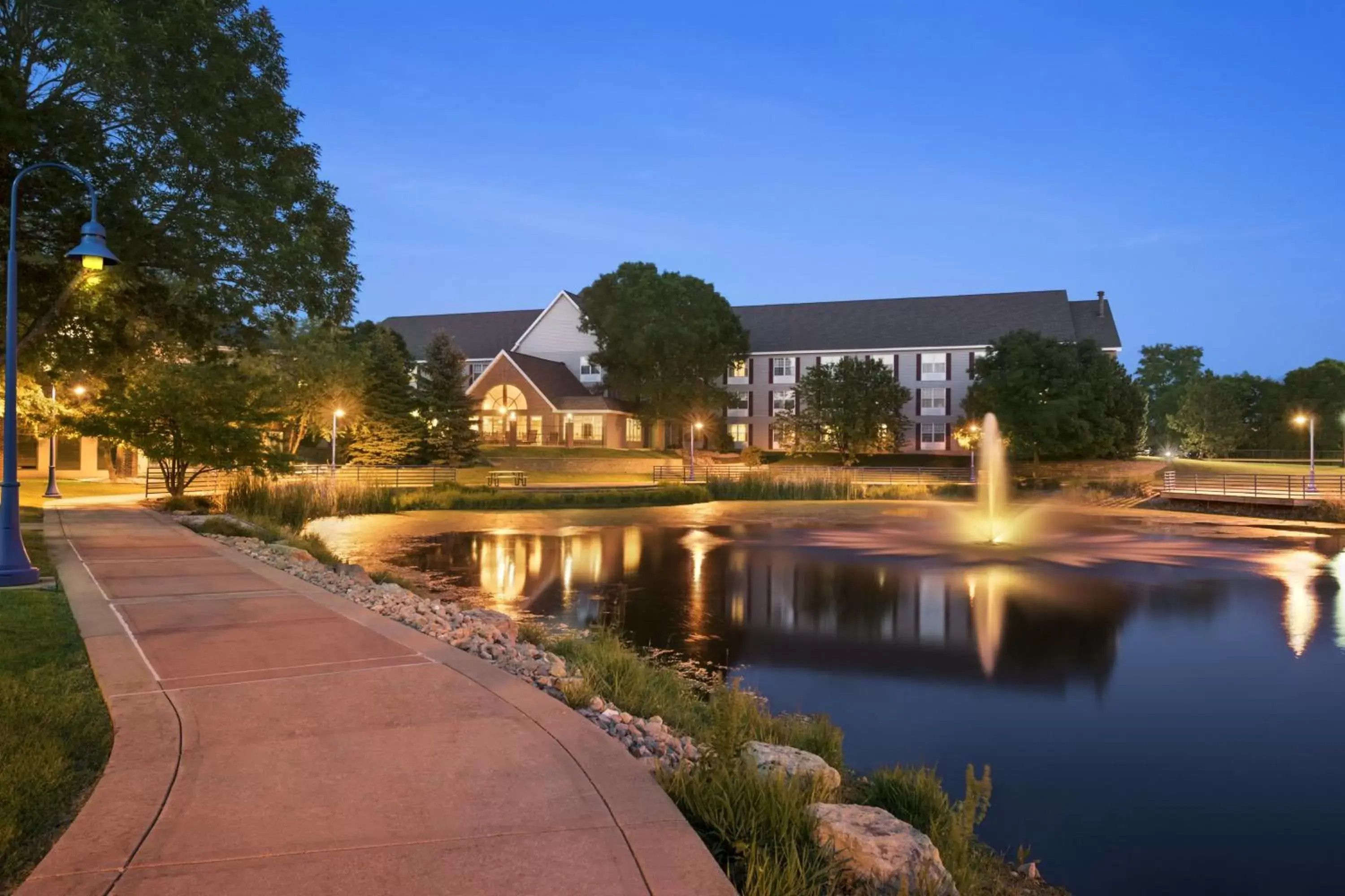 Nearby landmark, Property Building in Country Inn & Suites by Radisson, Madison, WI