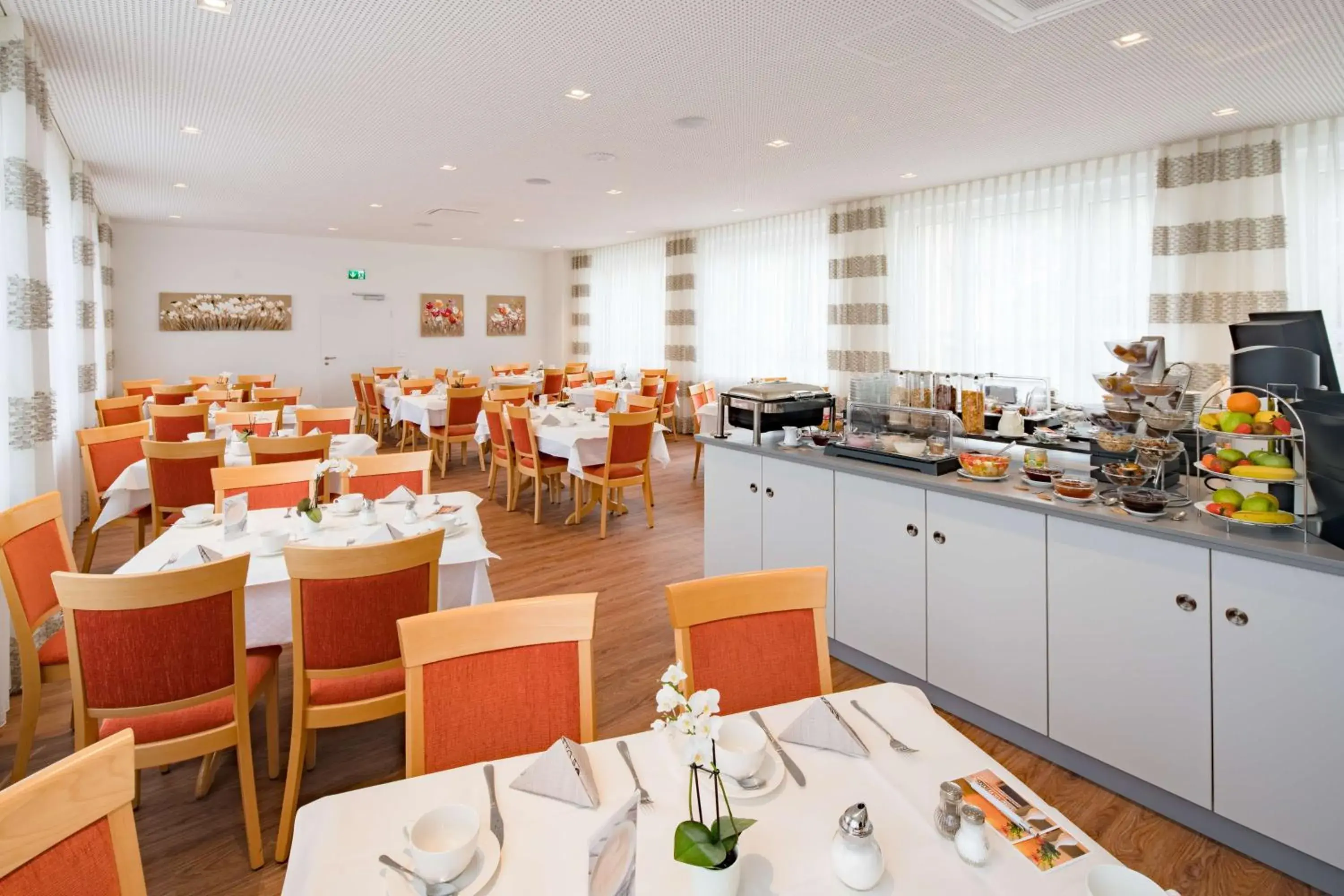 Breakfast, Restaurant/Places to Eat in Best Western Blankenburg Hotel