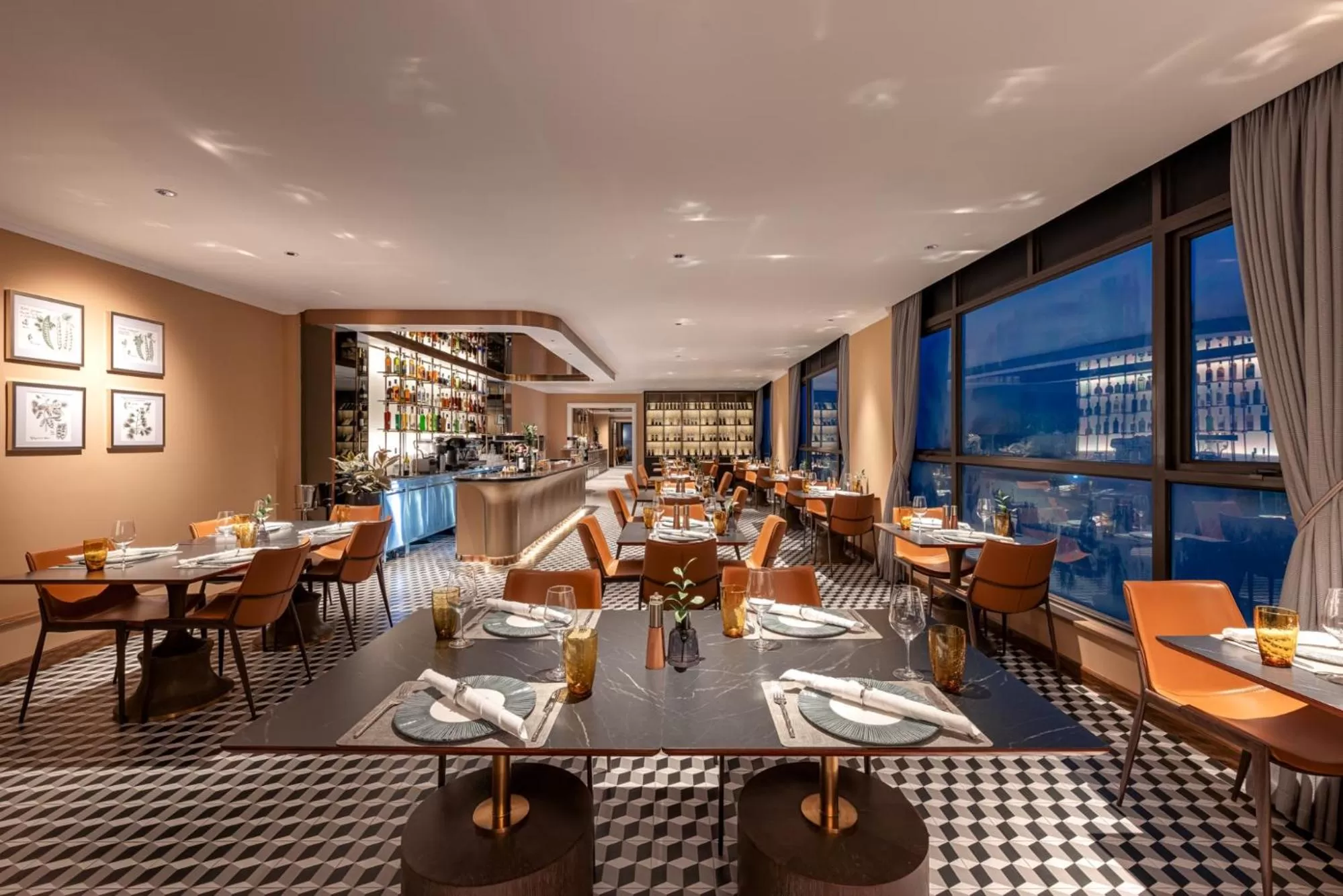 Restaurant/places to eat in La Siesta Classic Hang Thung