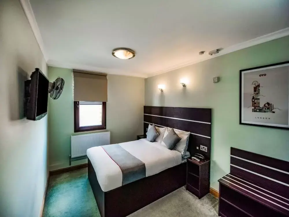 Bed in Epsilon Hotel