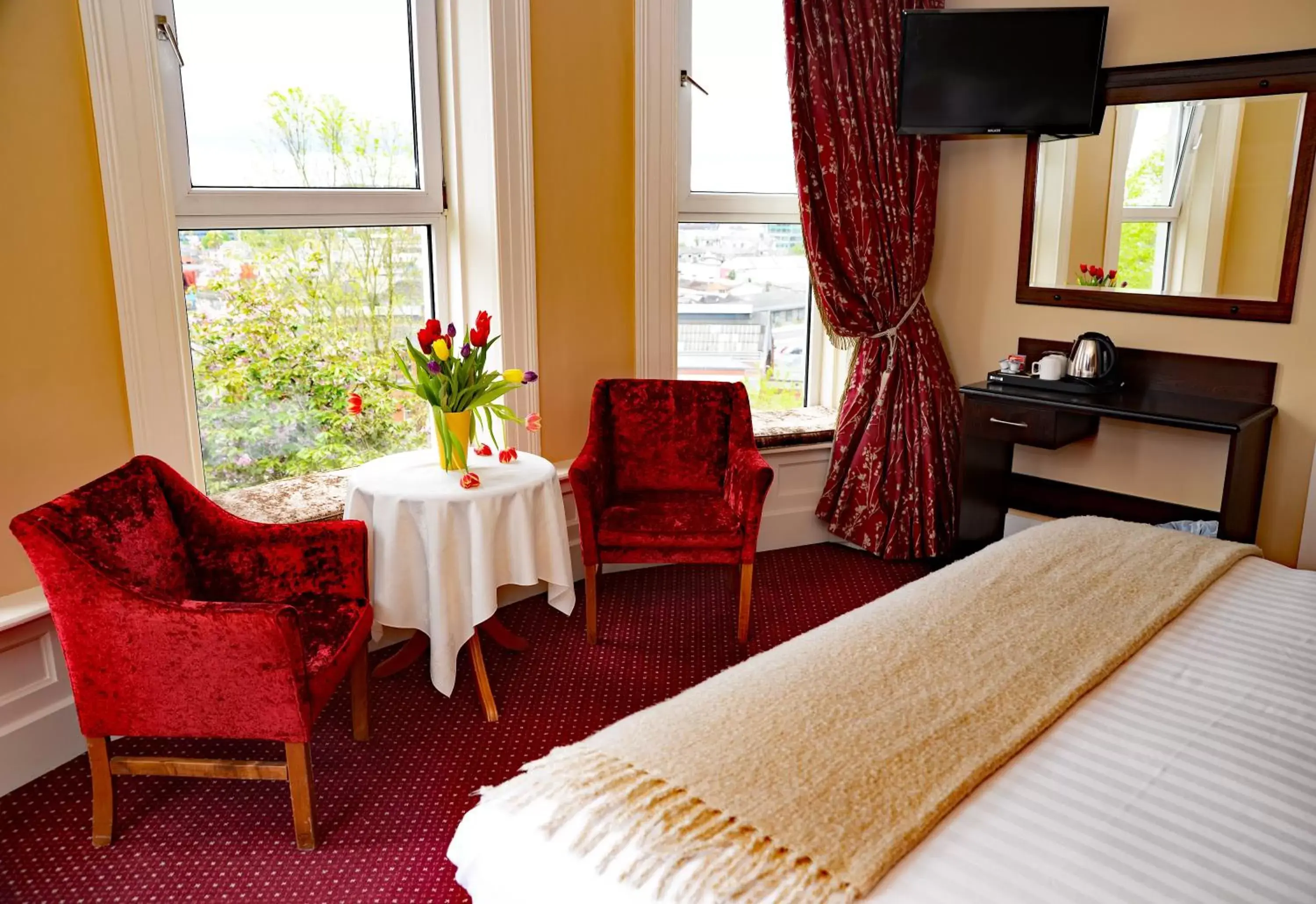 City view, Seating Area in Gabriel House Guesthouse