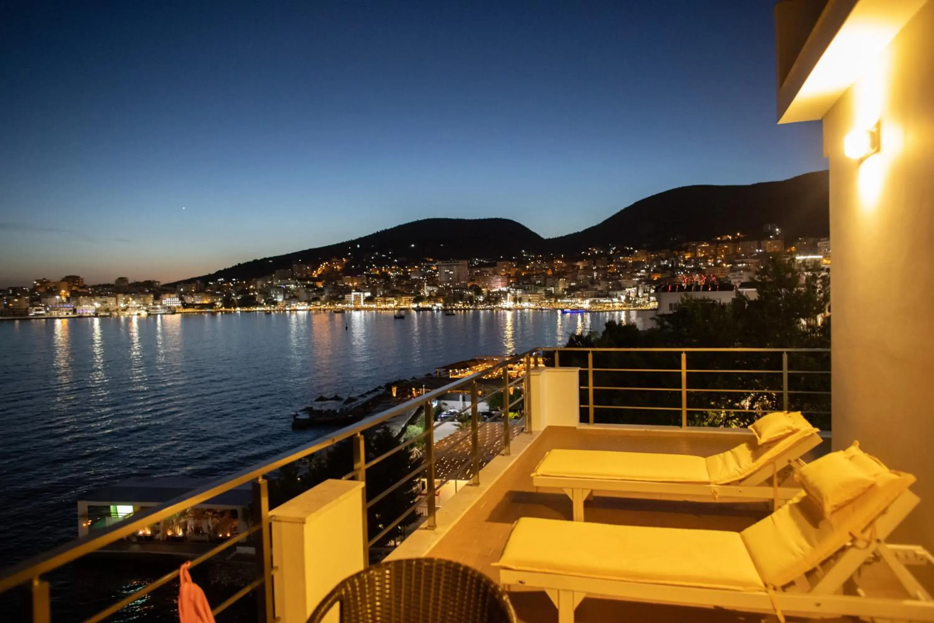 Balcony/Terrace in Hotel Jaroal