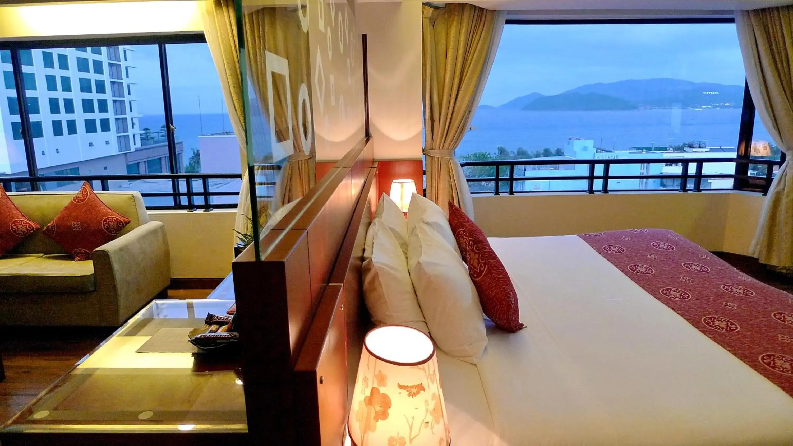 Suite with Sea View in Asia Paradise Hotel