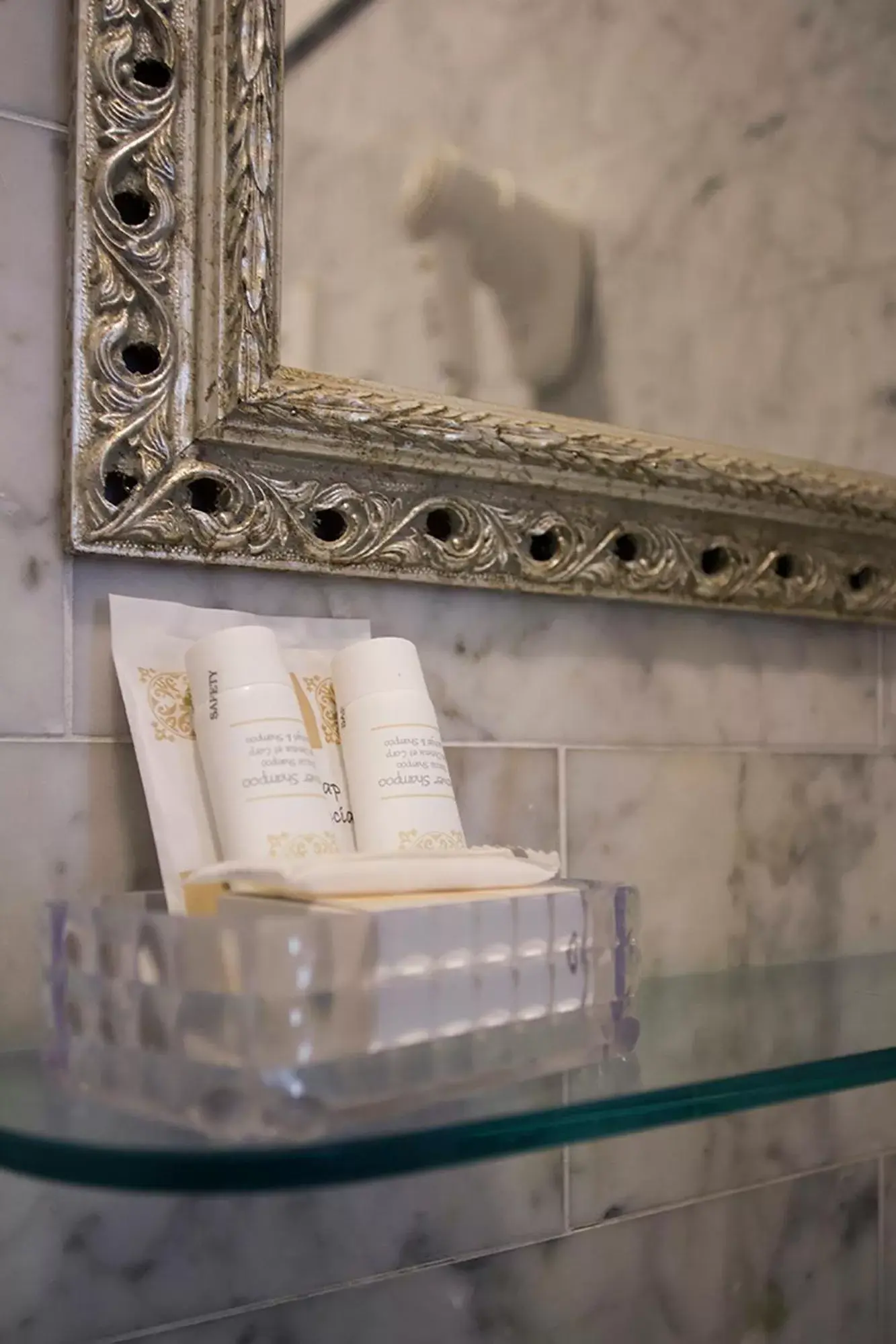 Bathroom in Hotel Navy