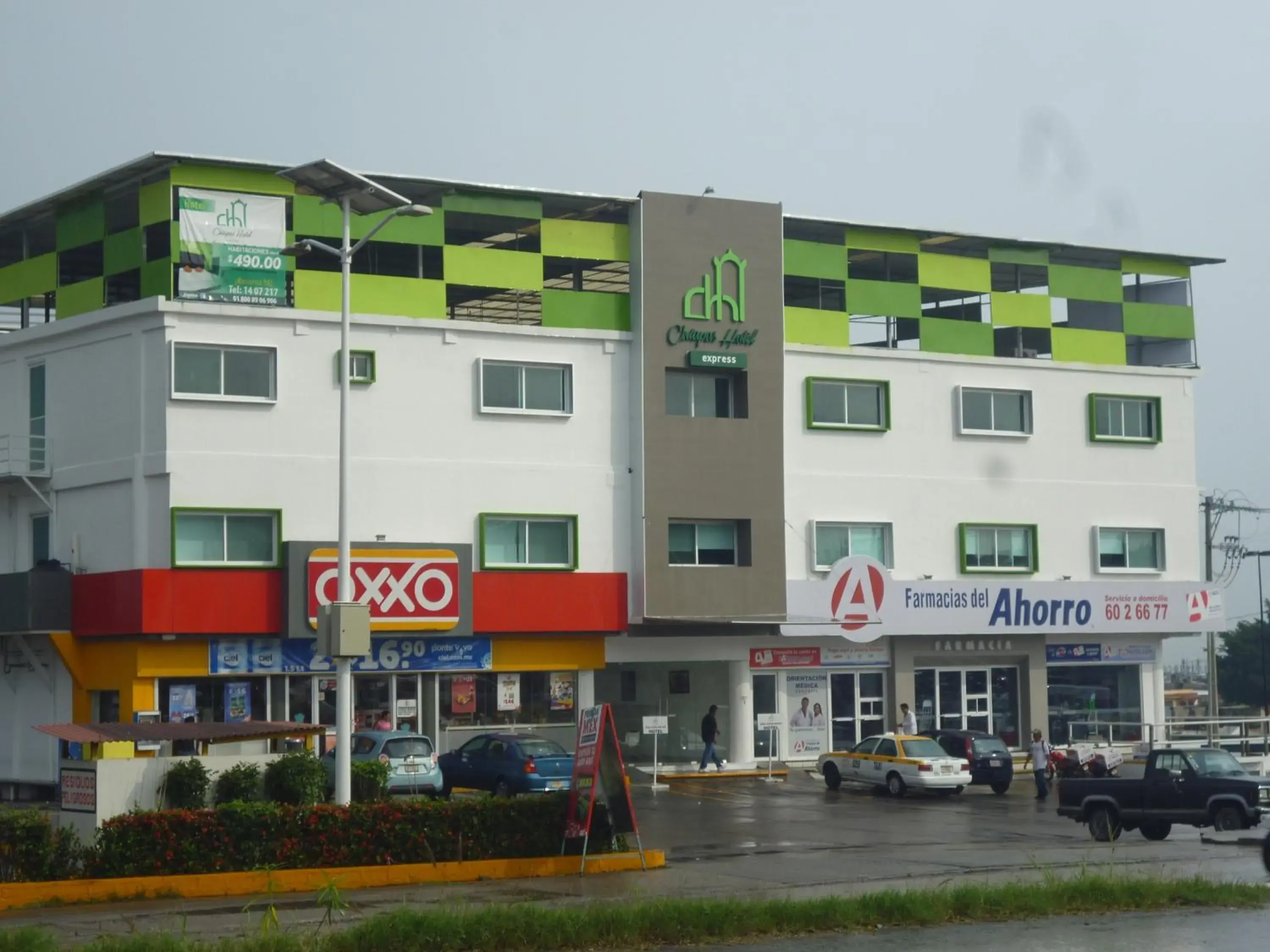 Facade/entrance, Property Building in Chiapas Hotel Express