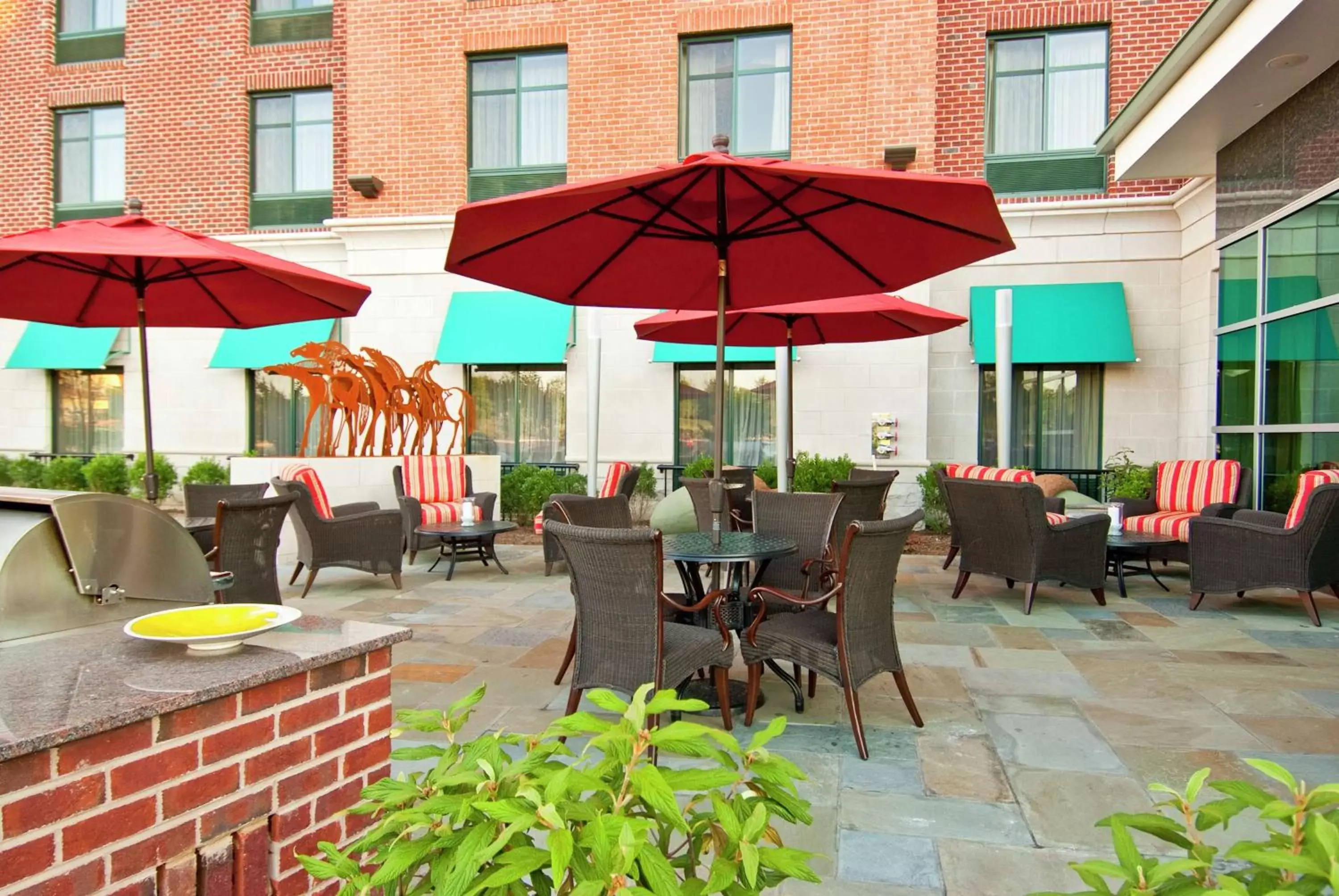 Property building, Restaurant/Places to Eat in Homewood Suites by Hilton Rockville- Gaithersburg
