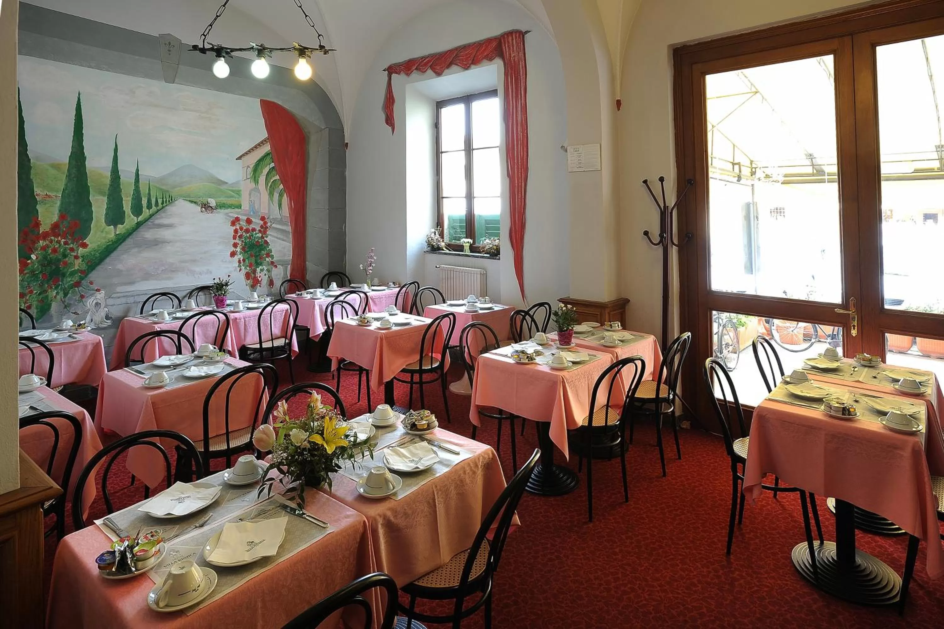 Restaurant/places to eat in Hotel Villa Kinzica